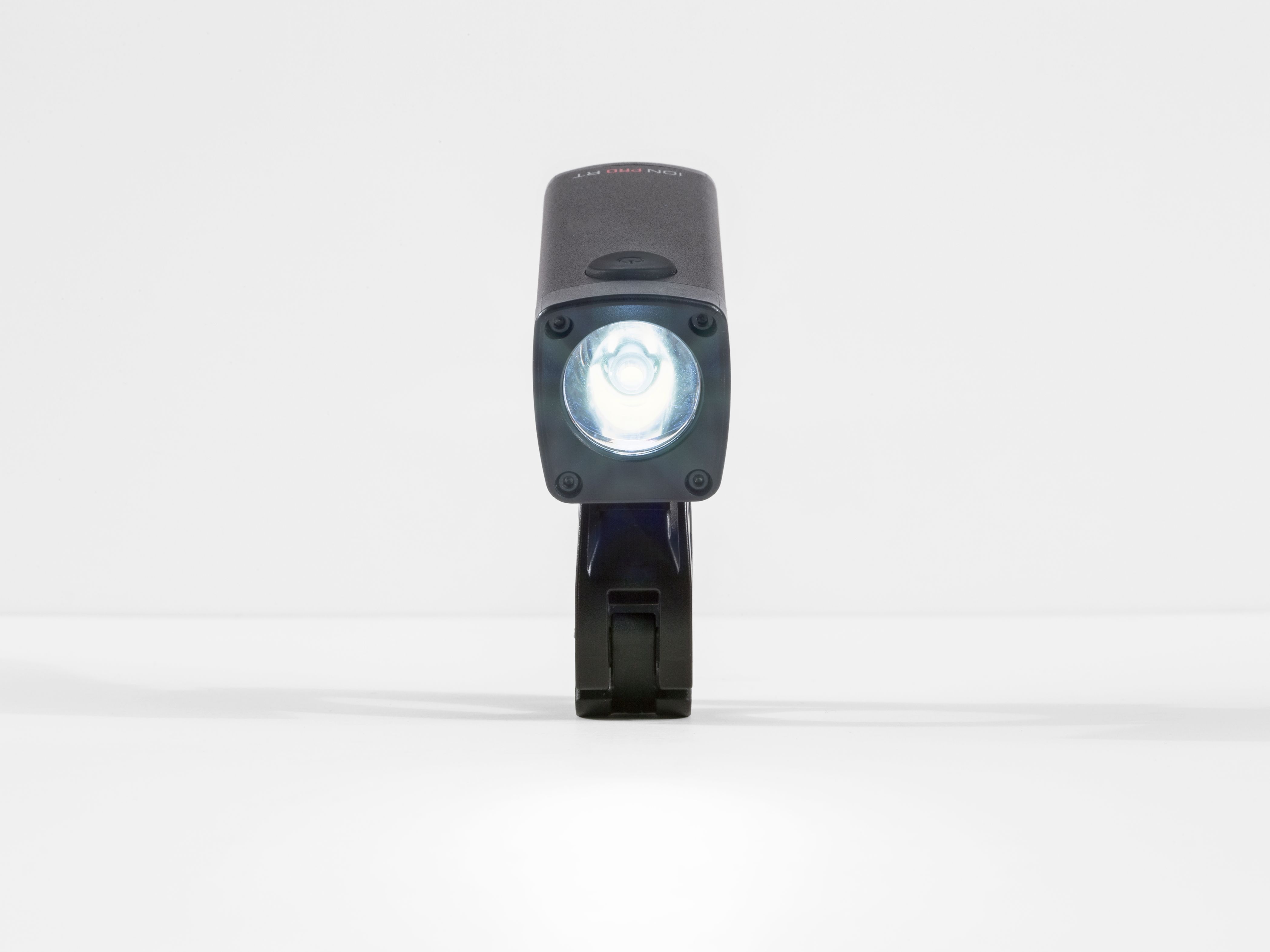 Przednia lampka rowerowa Trek Ion Pro RT