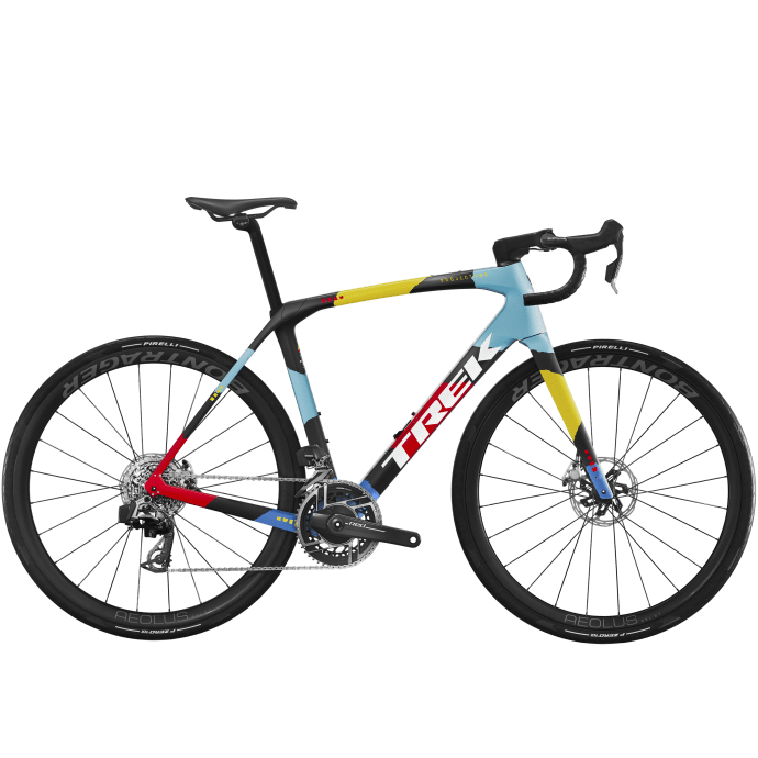 Domane SLR 9 AXS Gen 4 - Trek Bikes