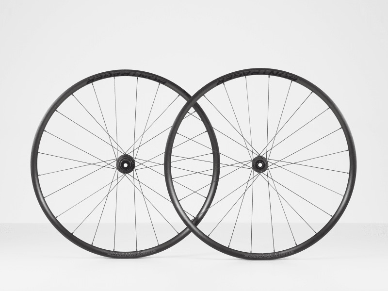 Bontrager Paradigm Comp TLR Disc Road Wheel | Trek Bikes (JP)