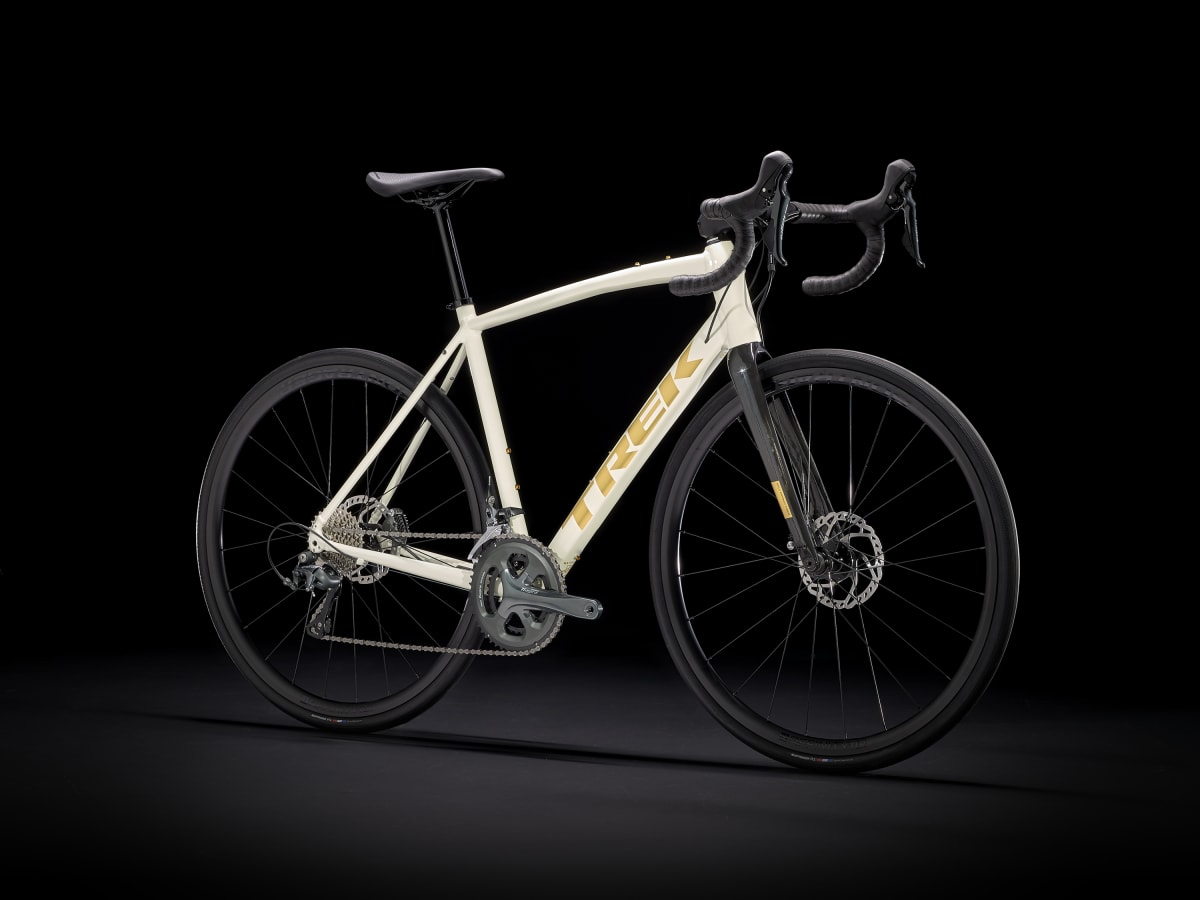 Trek domane 4.0 disc on sale