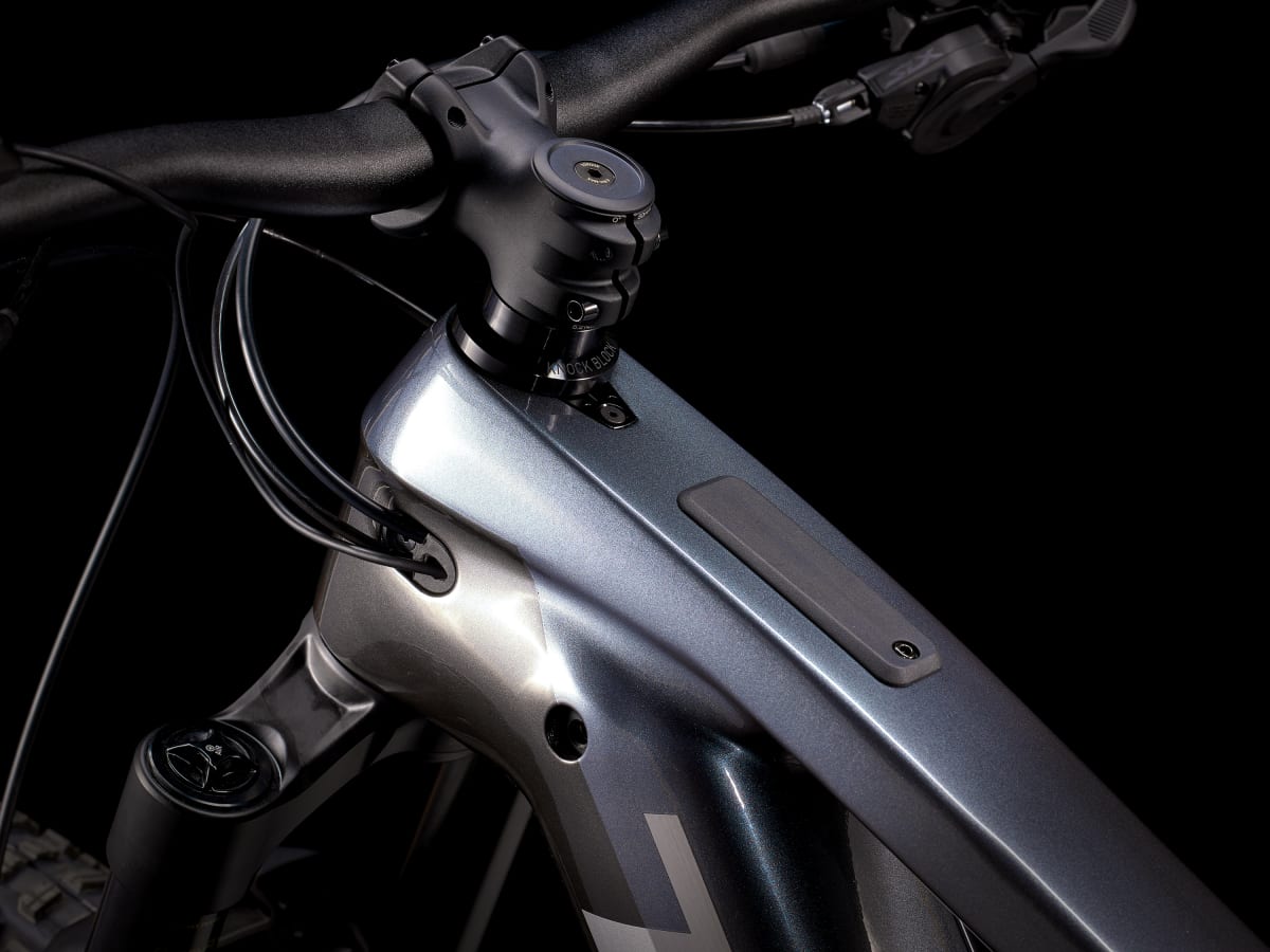 Trek Rail 9.7 Gen 4 Red Kite Cycles