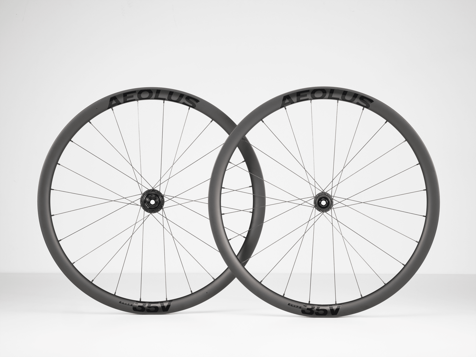 Bontrager Aeolus Elite 35V TLR Disc Road Wheel