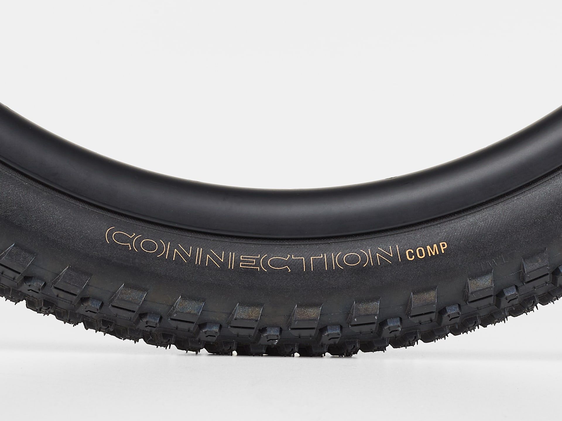 Bontrager Connection Comp Hard-Case MTB Tire