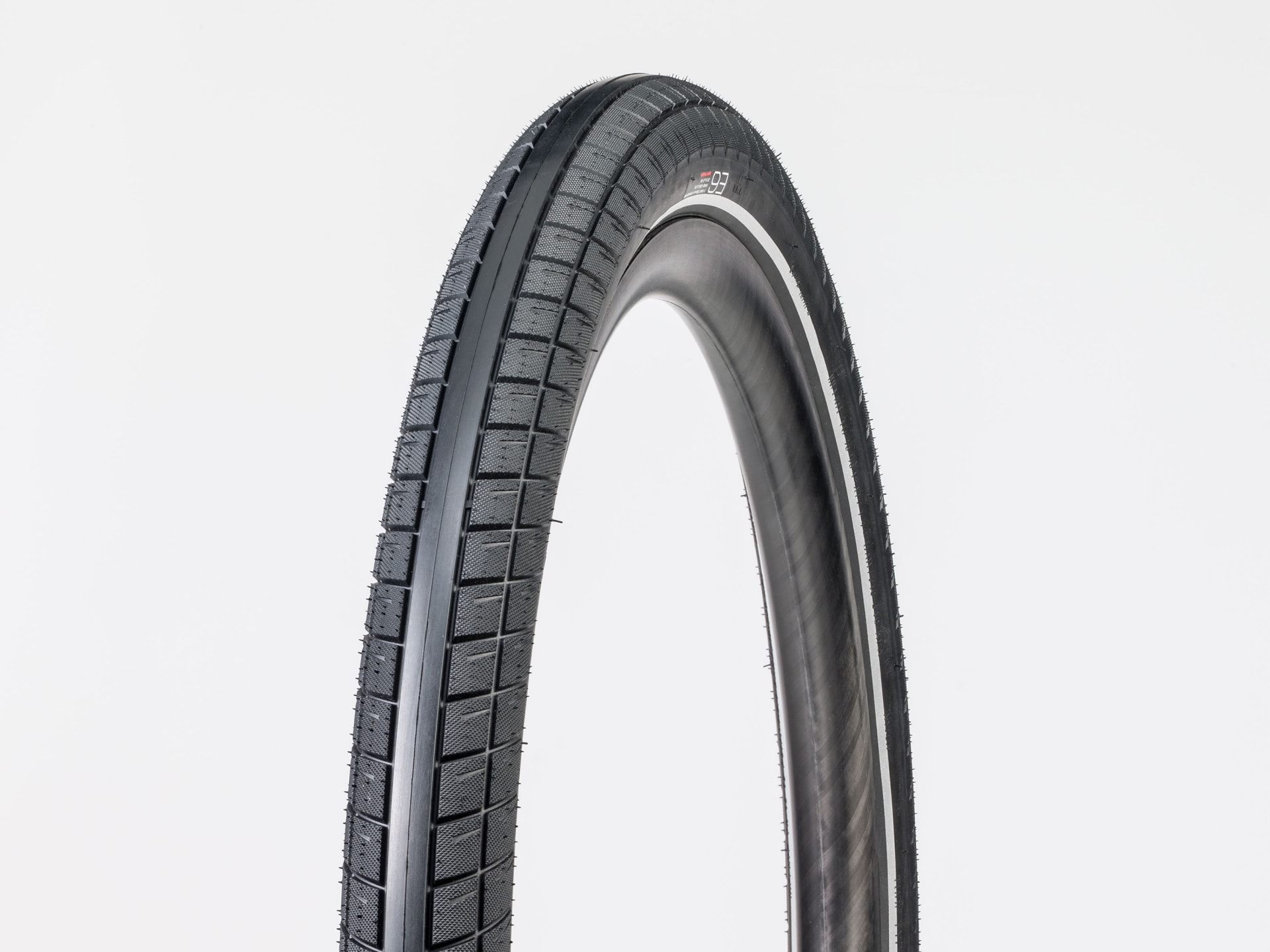 Photo - Pneu Bontrager E6 hard-case lite ebike