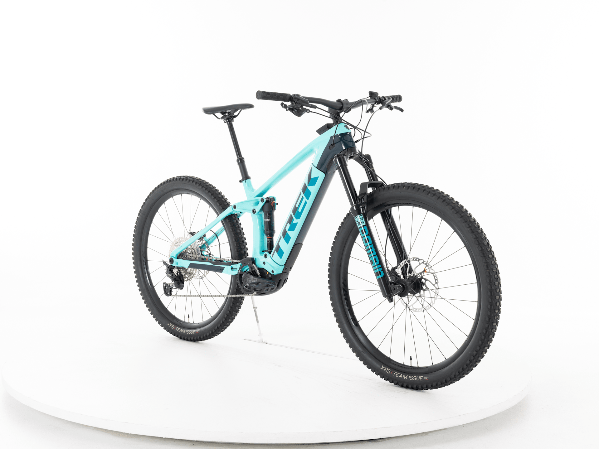 Rail 9.7 Gen 2 -2022, Medium