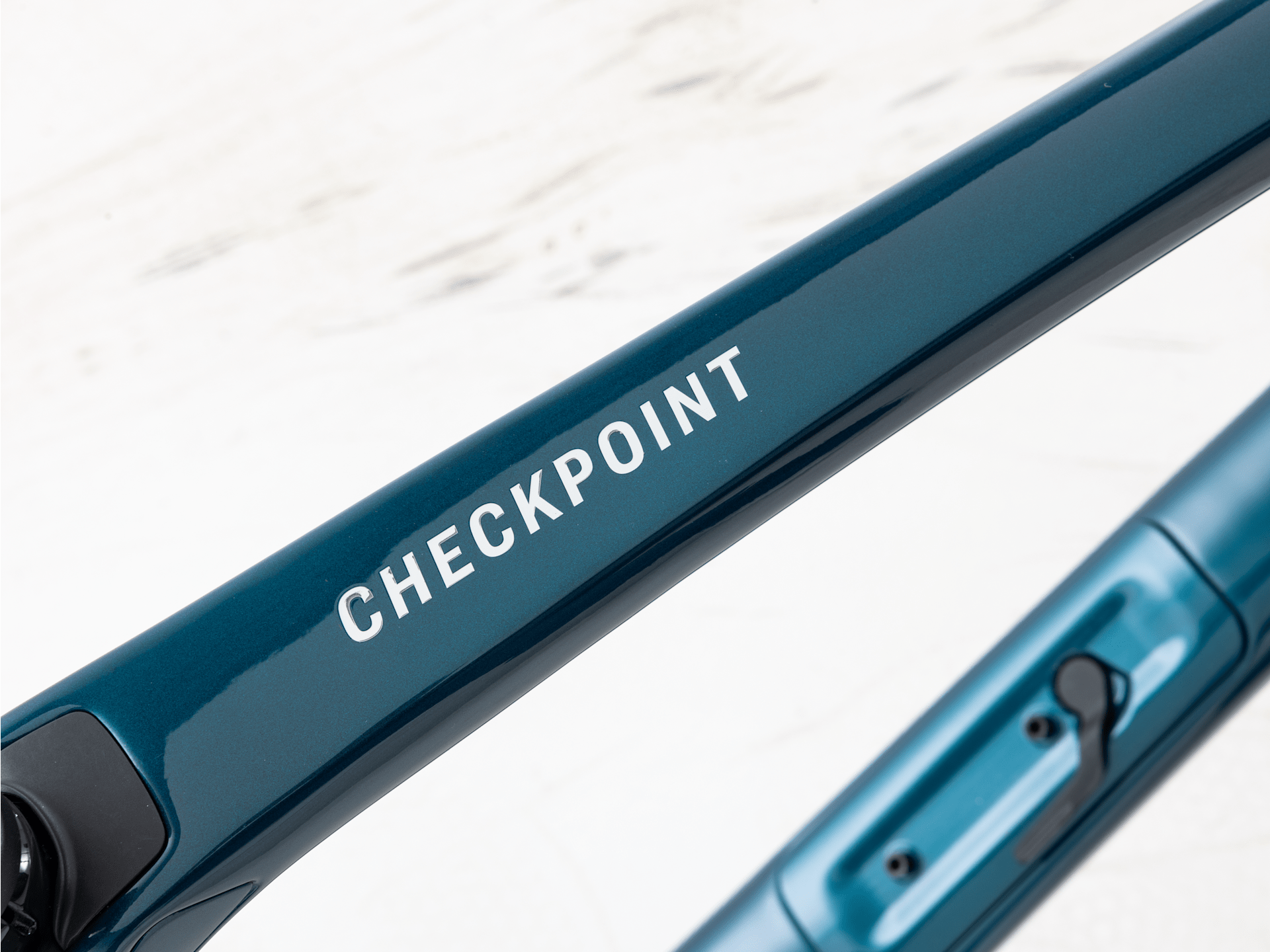 Checkpoint SL Frameset Gen 2 - 2024