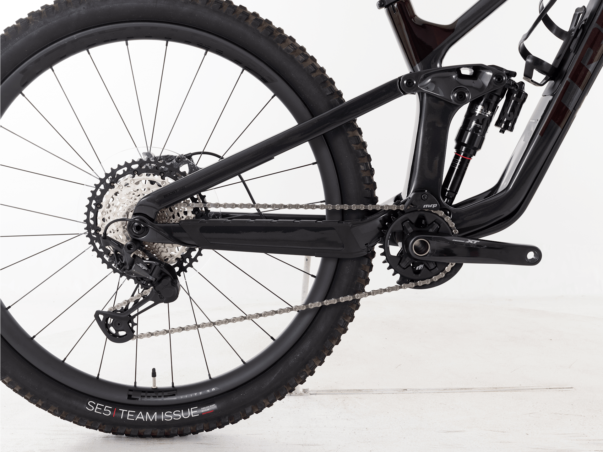 Slash 9.8 XT Gen 5 - 2022, Small