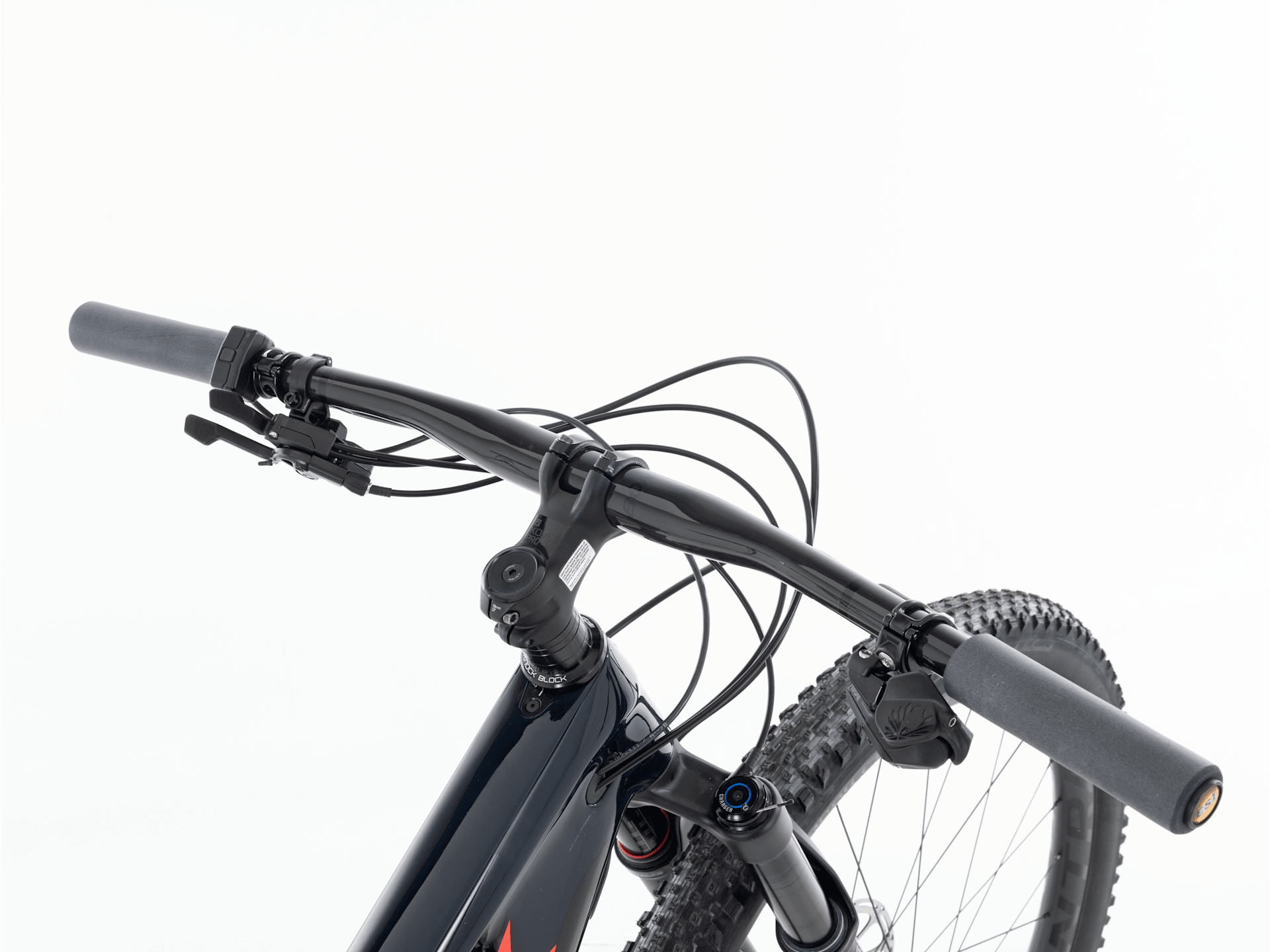 E-Caliber 9.8 GX AXS Gen 1 - 2021, Large