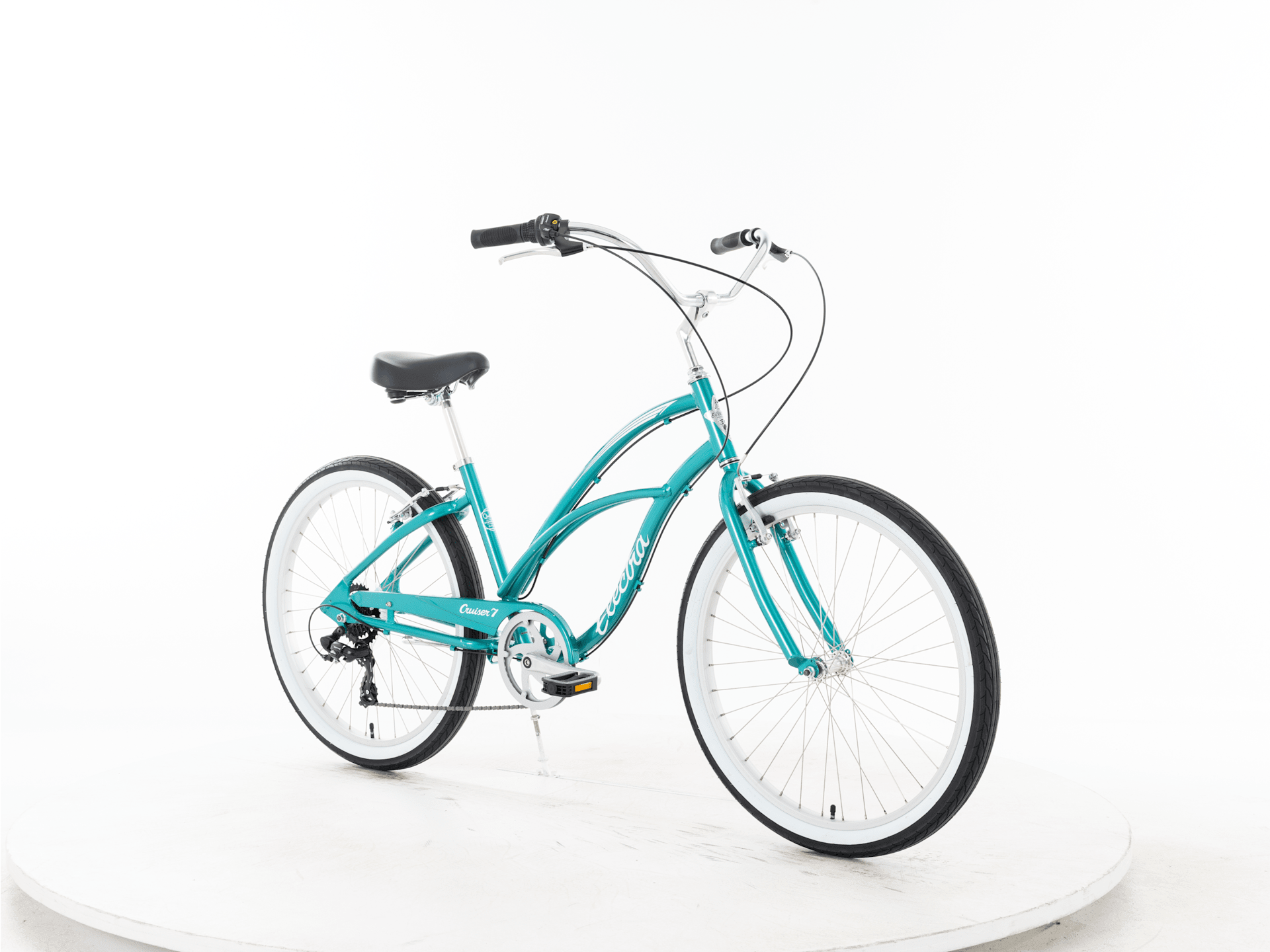 Cruiser 7D Step-Thru - 2025