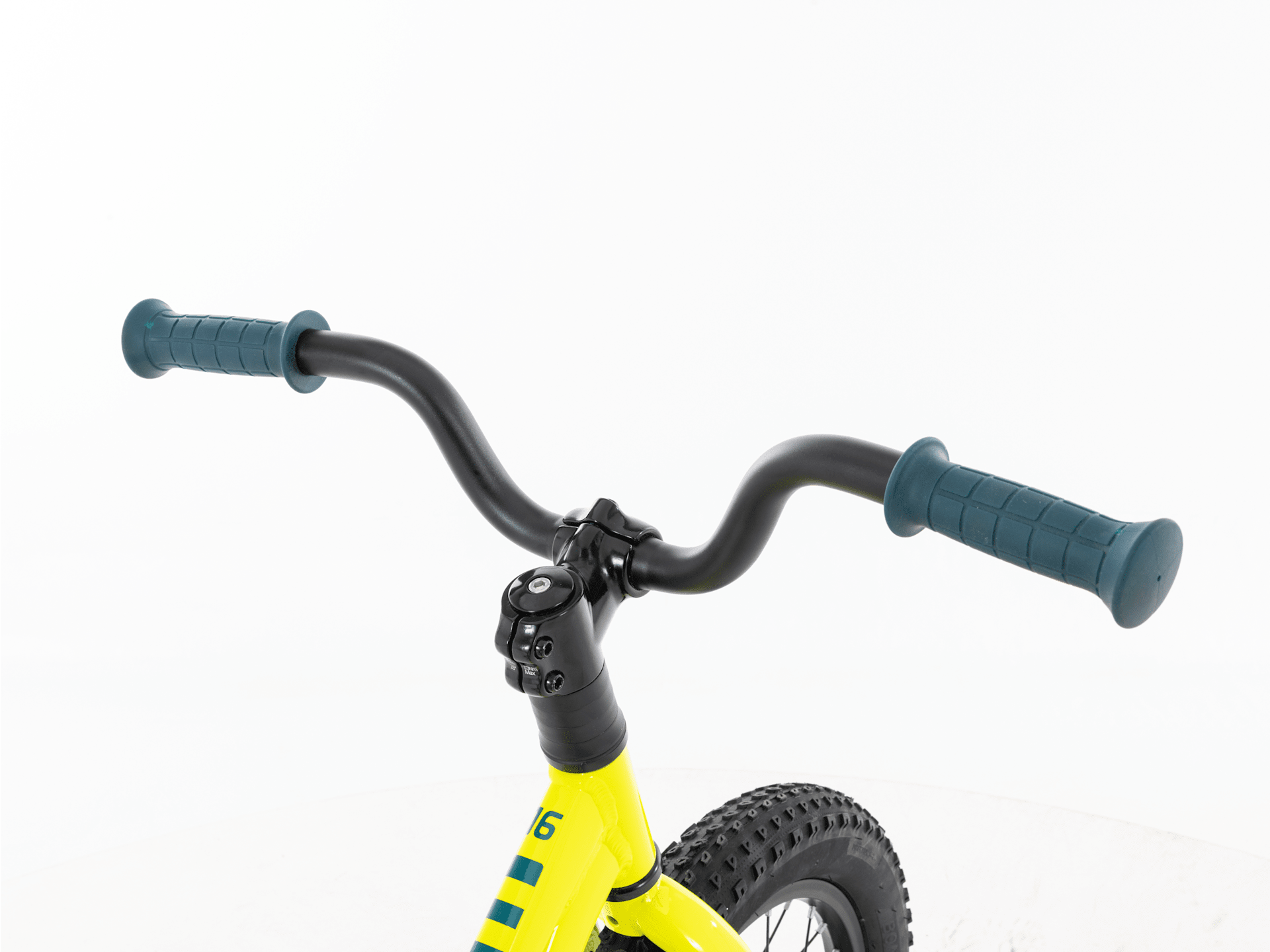 Precaliber 16 - 2026, 16"