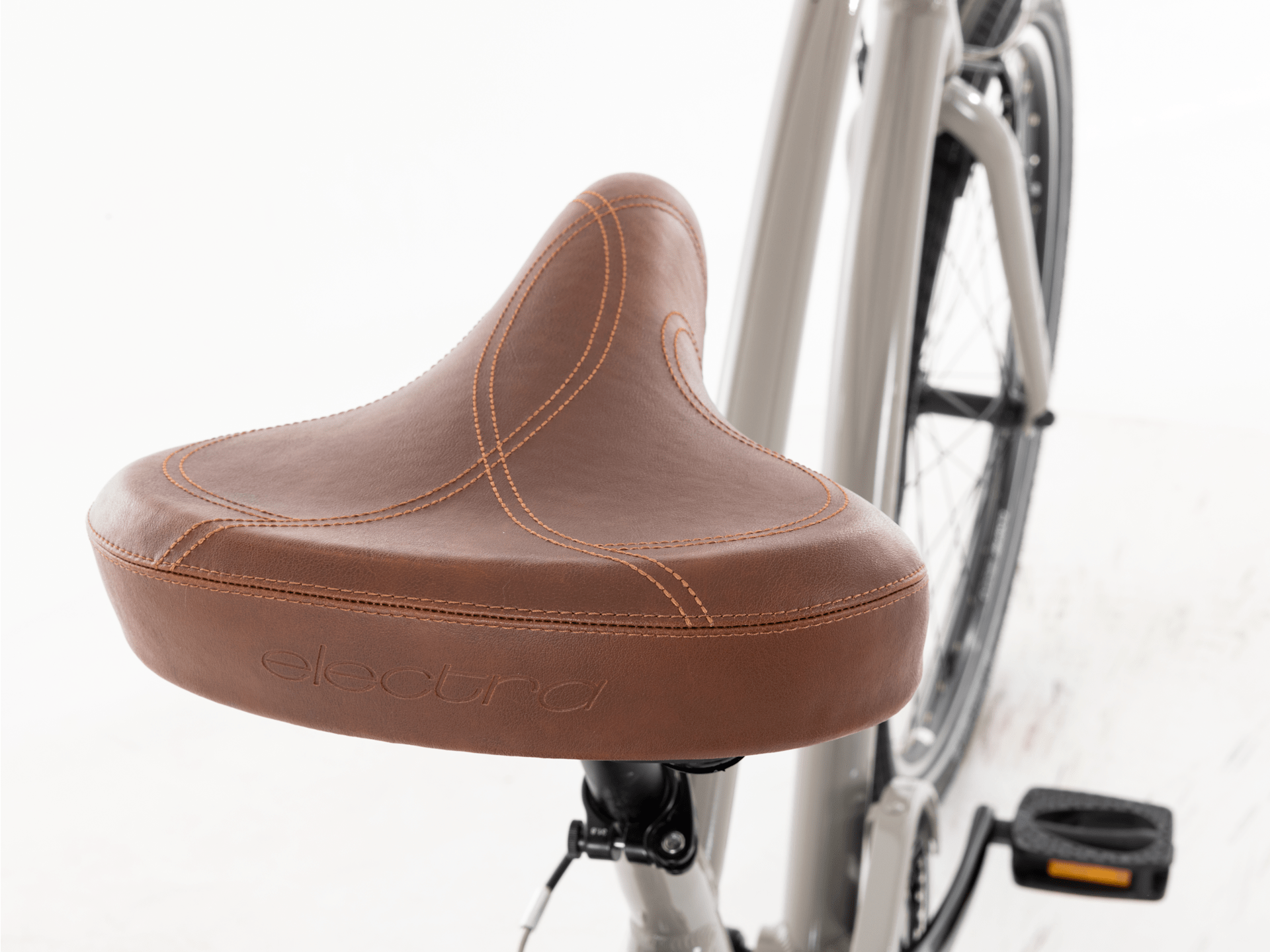 Townie 7D Step-Over - 2025, 26"