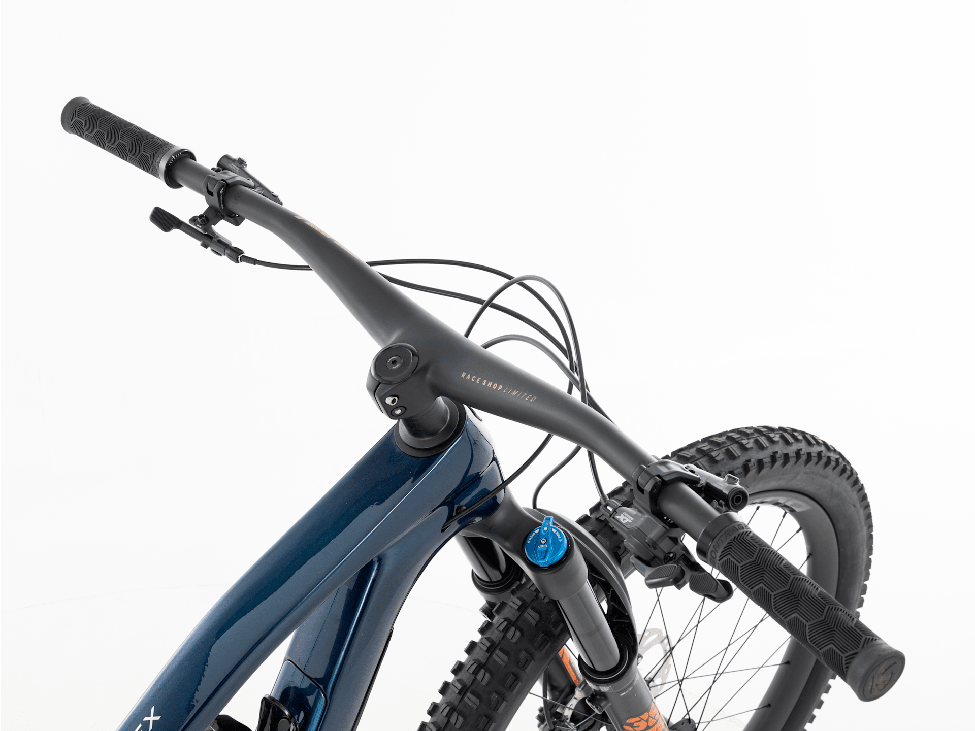 Fuel EX 9.8 XT Gen 6 - 2023, Small