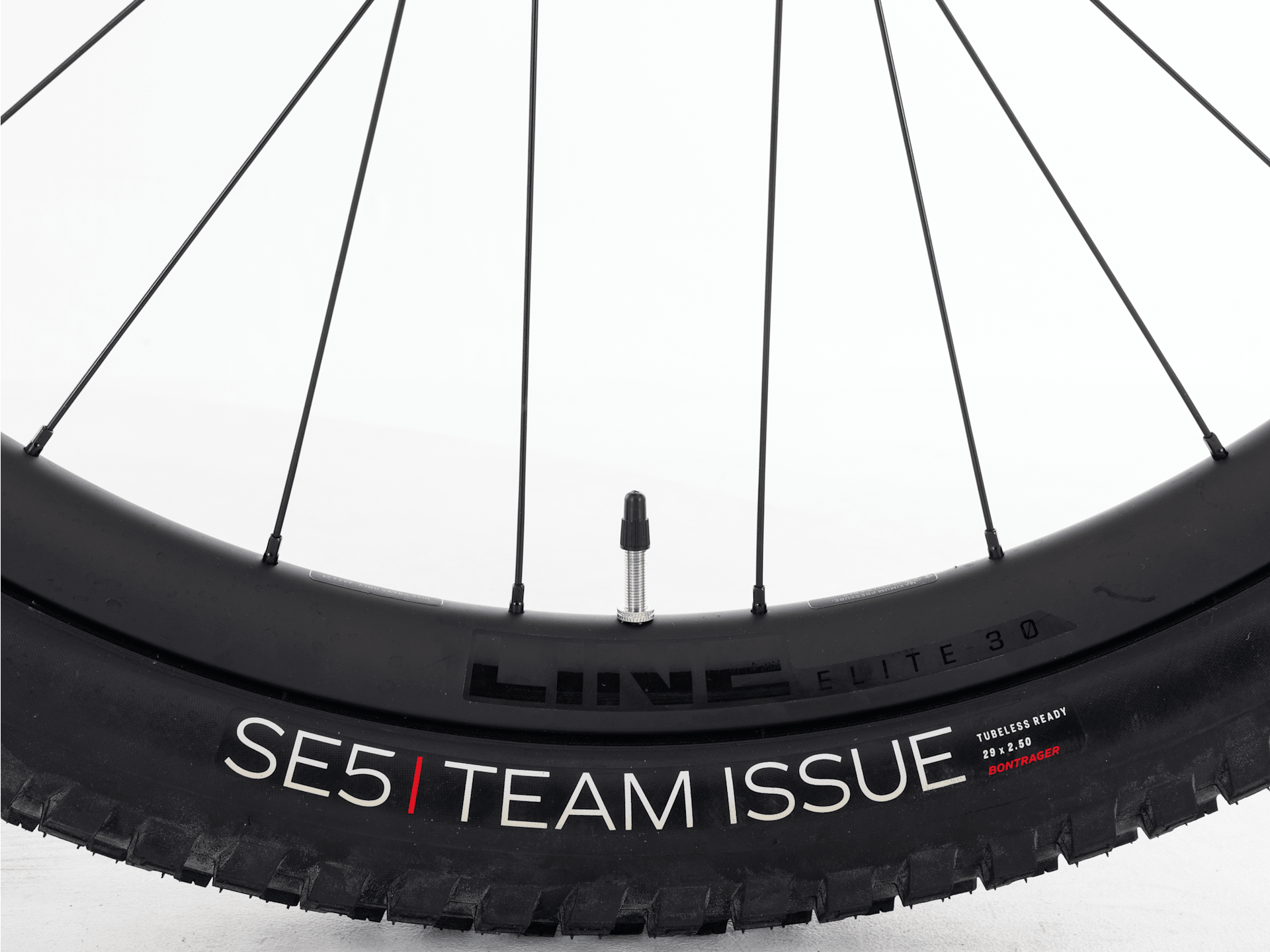 Fuel EX 9.8 XT Gen 6 - 2023, Large