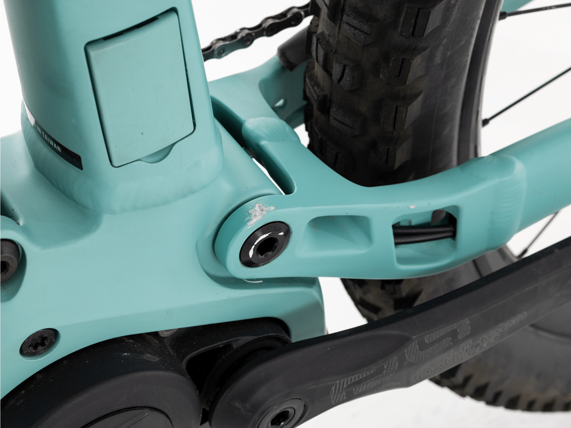Rail 7 Gen 3 - 2023, Large