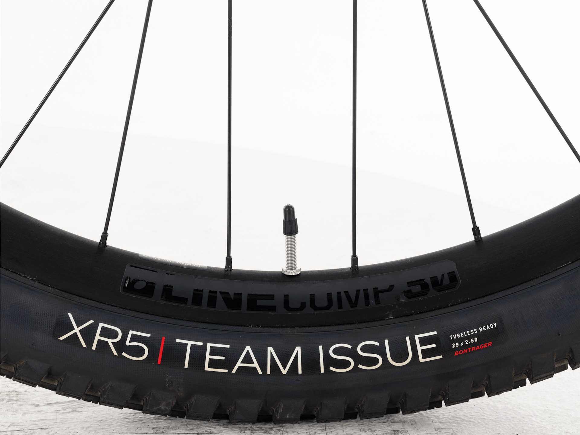 Rail 9.7 Gen 4 - 2023, Medium