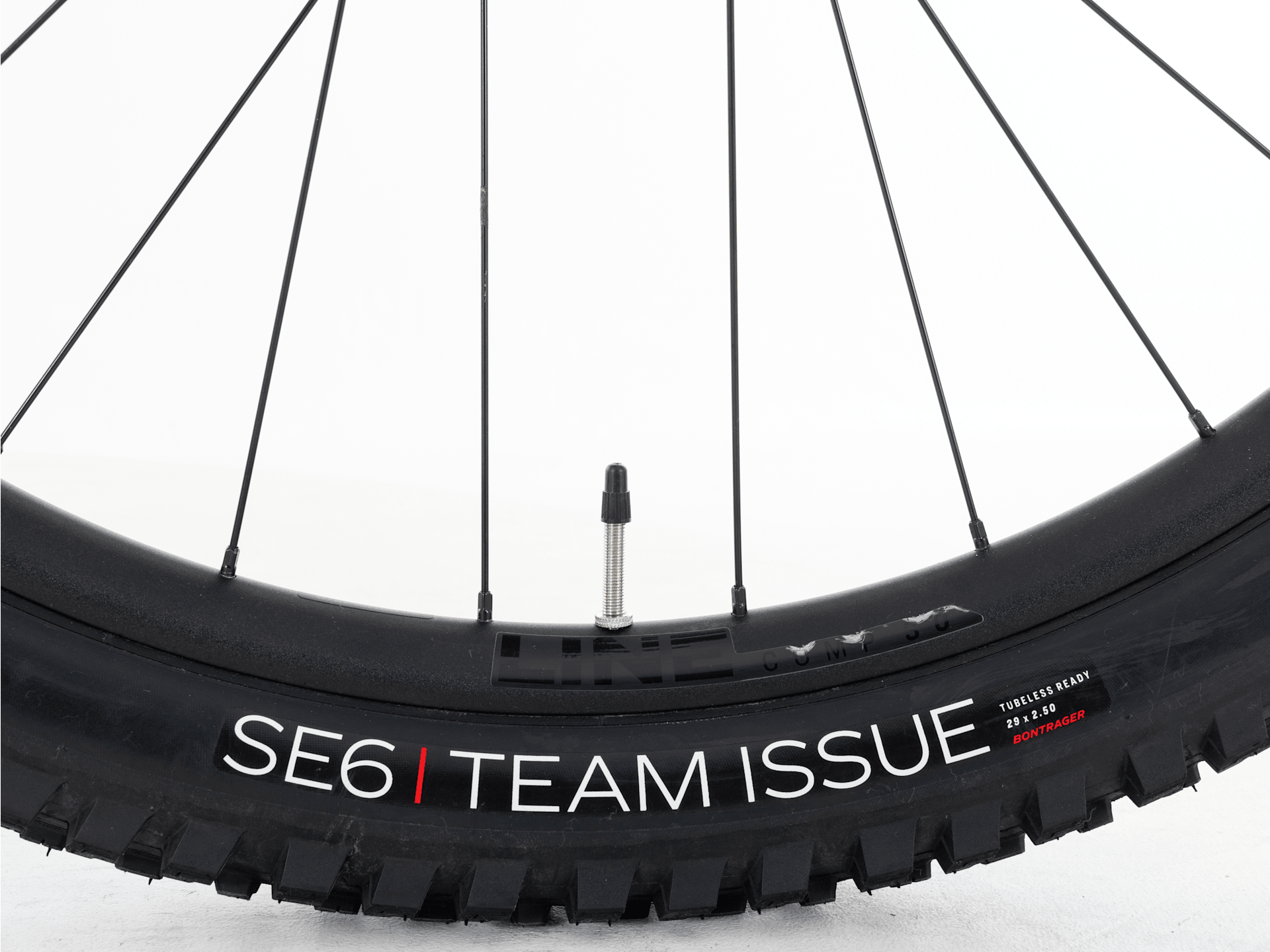 Rail 9.8 XT Gen 4 - 2024, Large