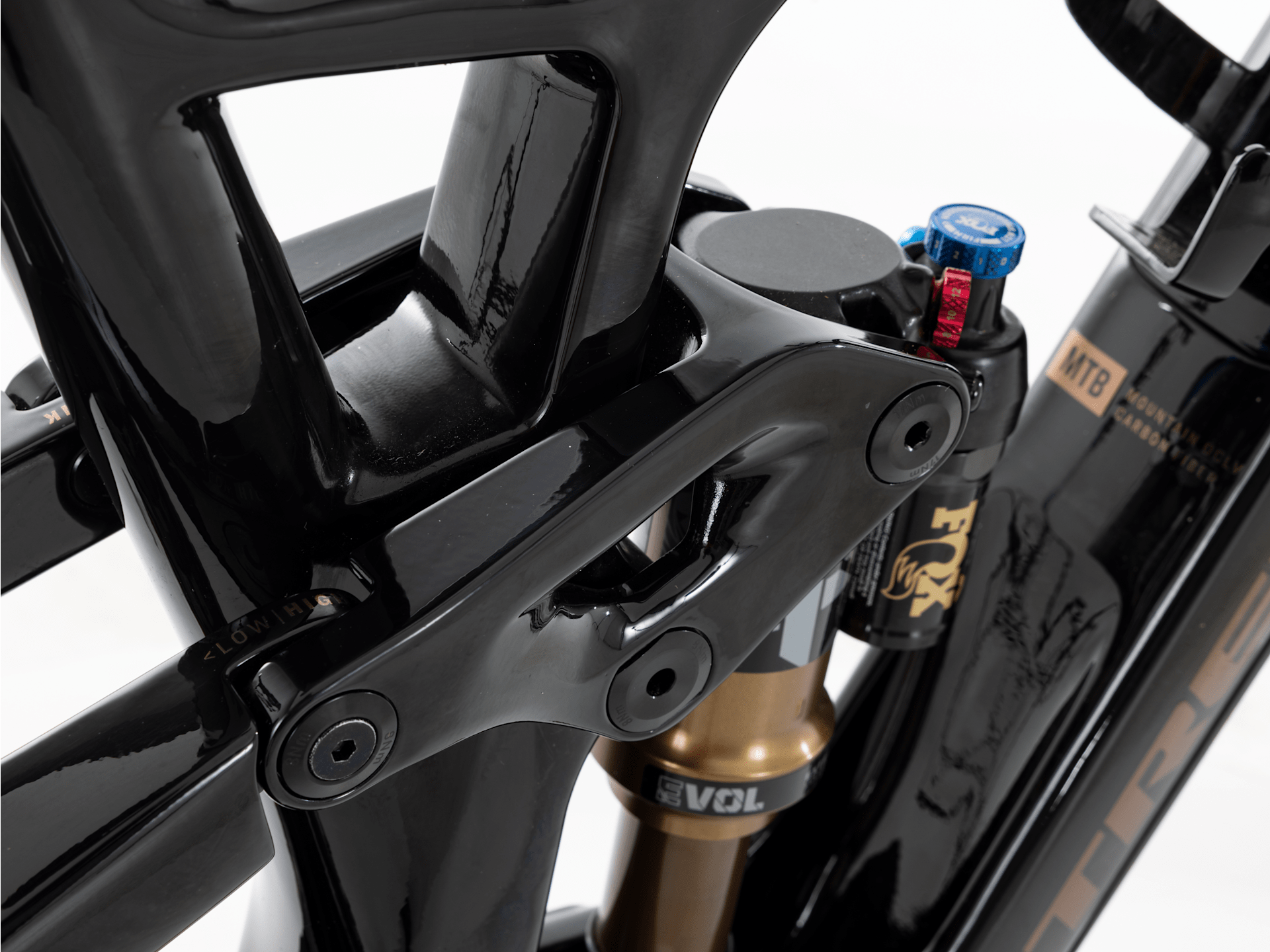 Fuel EX C Custom Gen 6 - Medium