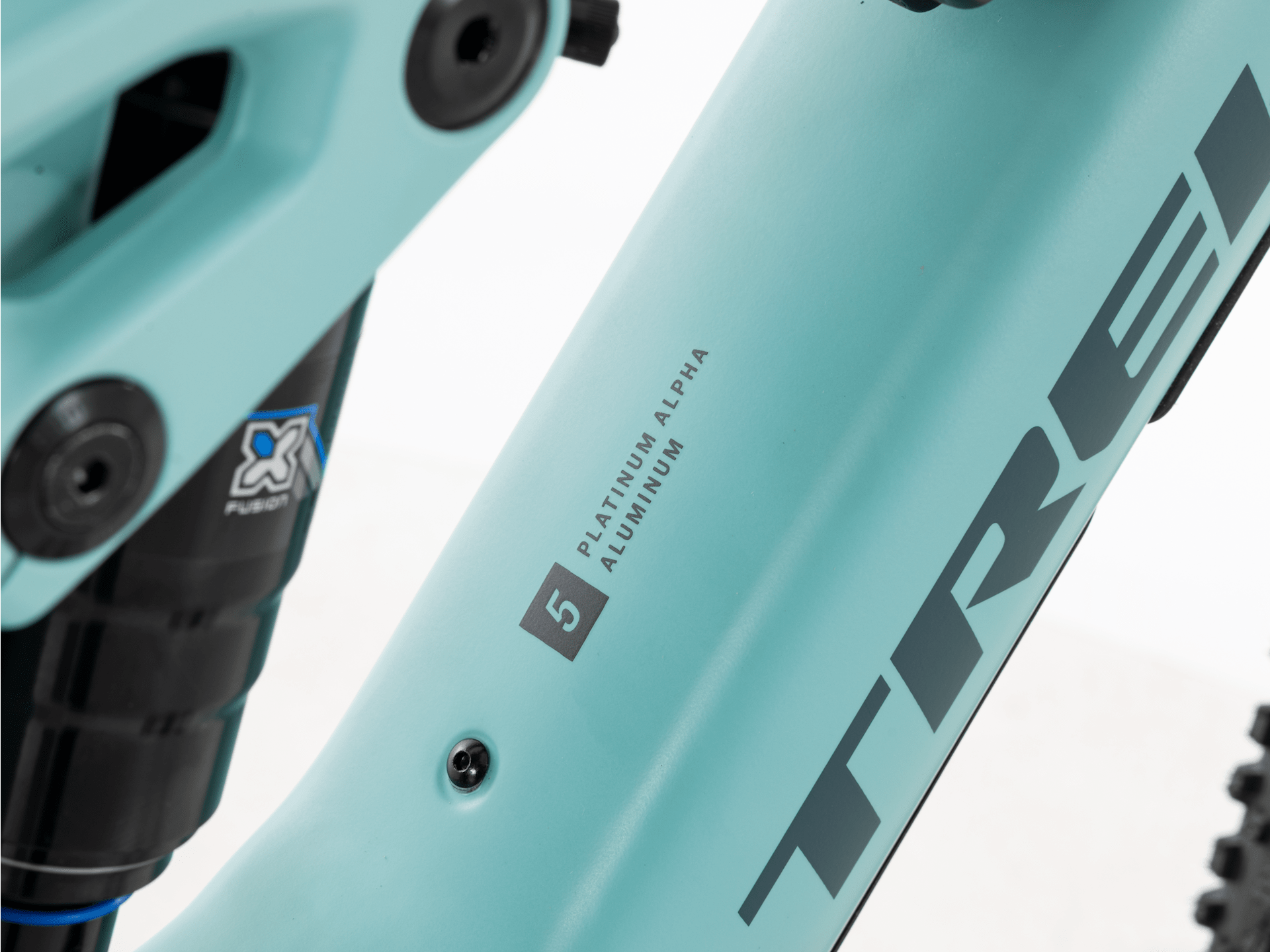 Fuel EXe 5 - 2025, Large