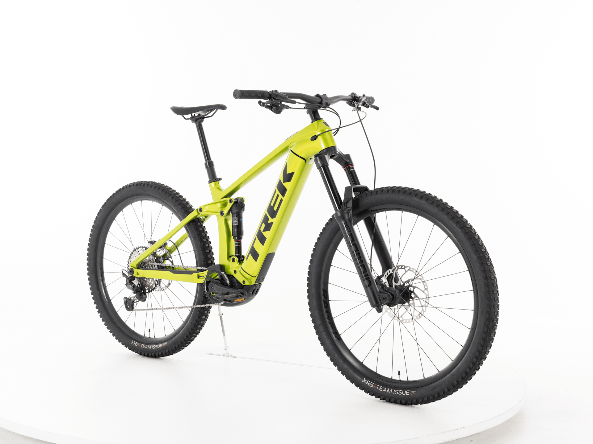 Rail 9.7 Gen 4 - 2024, Medium