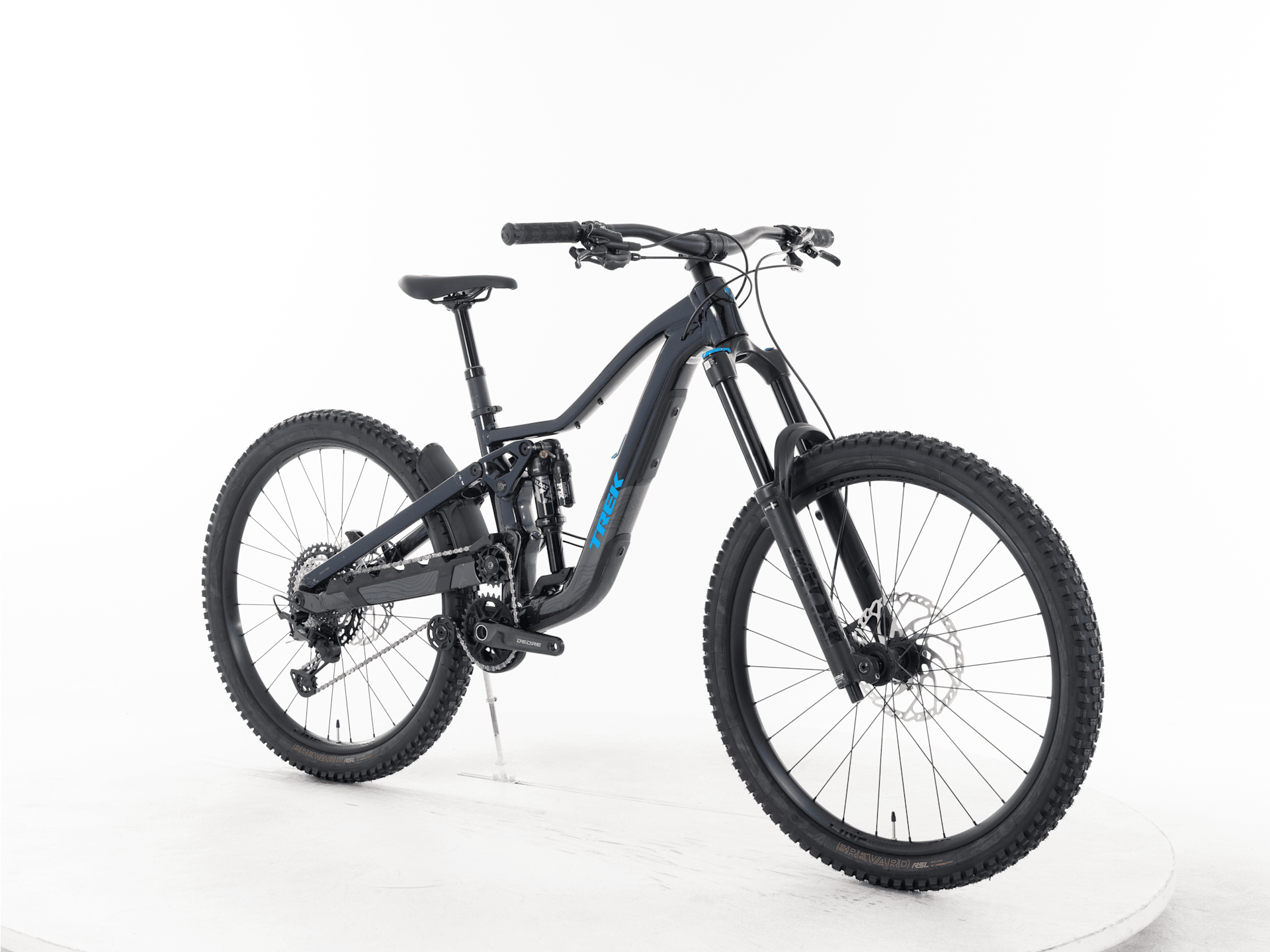 Slash 8 Gen 6 - 2025
