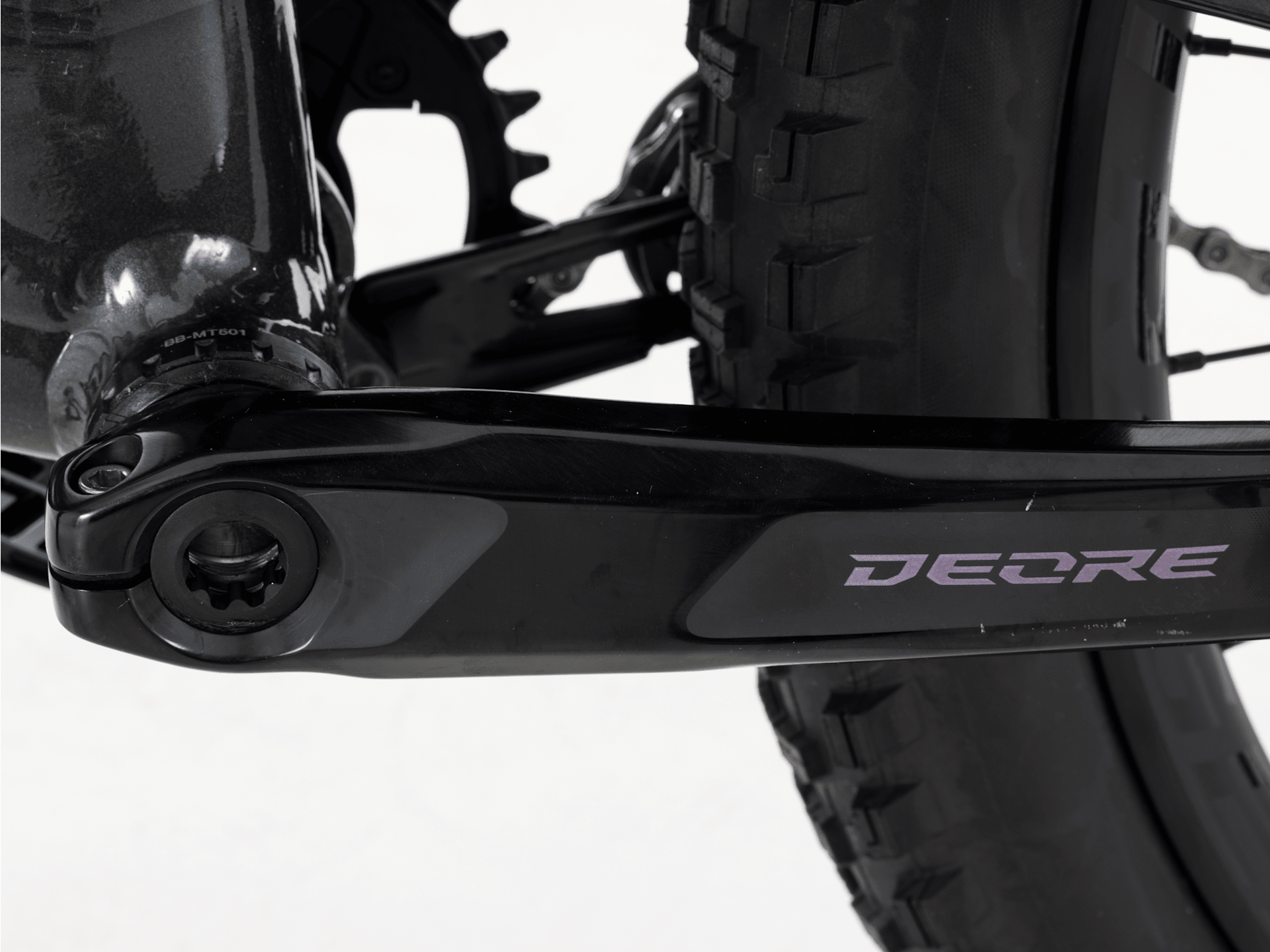 Slash 8 Gen 6 - 2025, Large