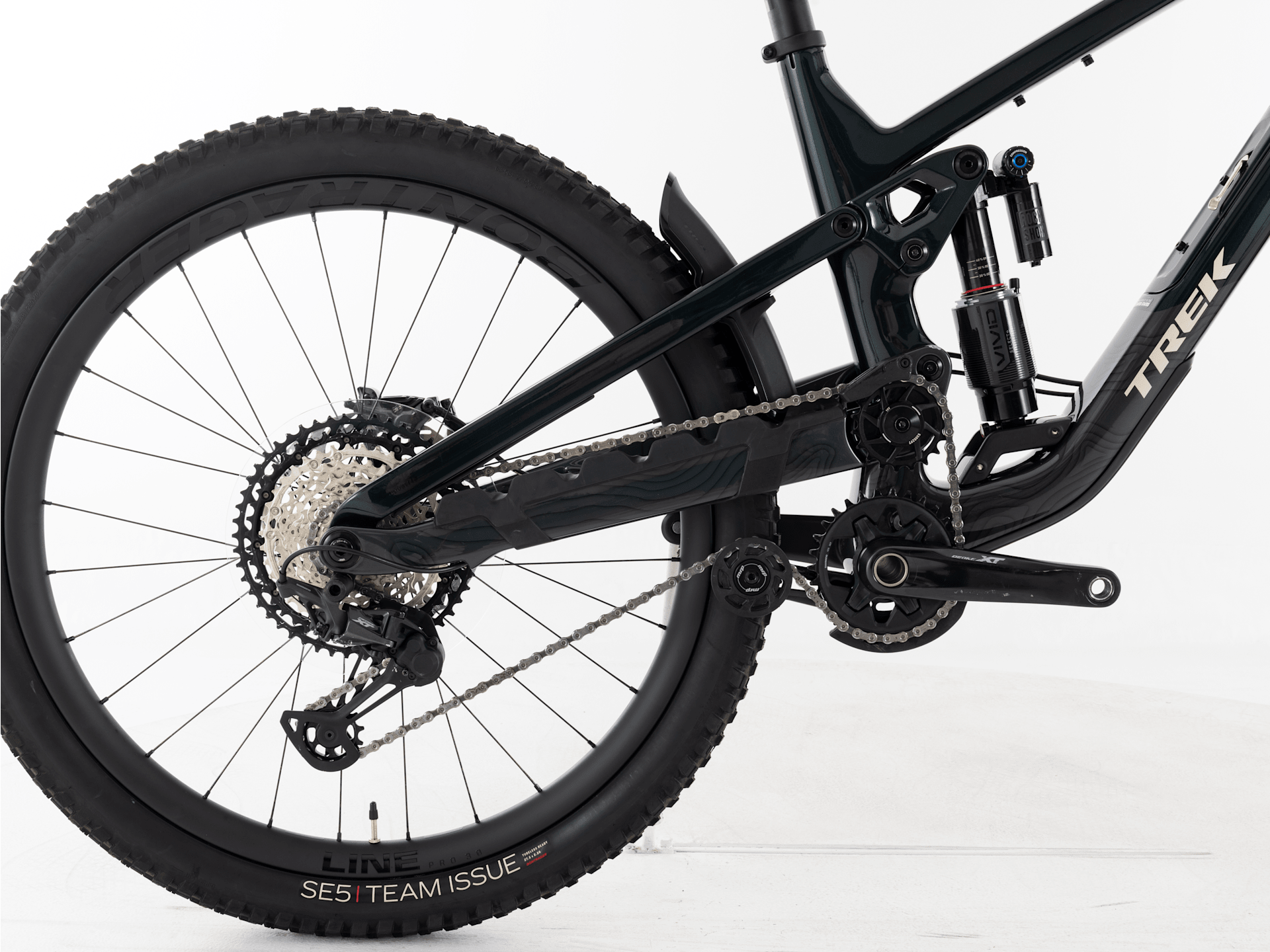 Slash 9.8 XT Gen 6 - 2024, Large
