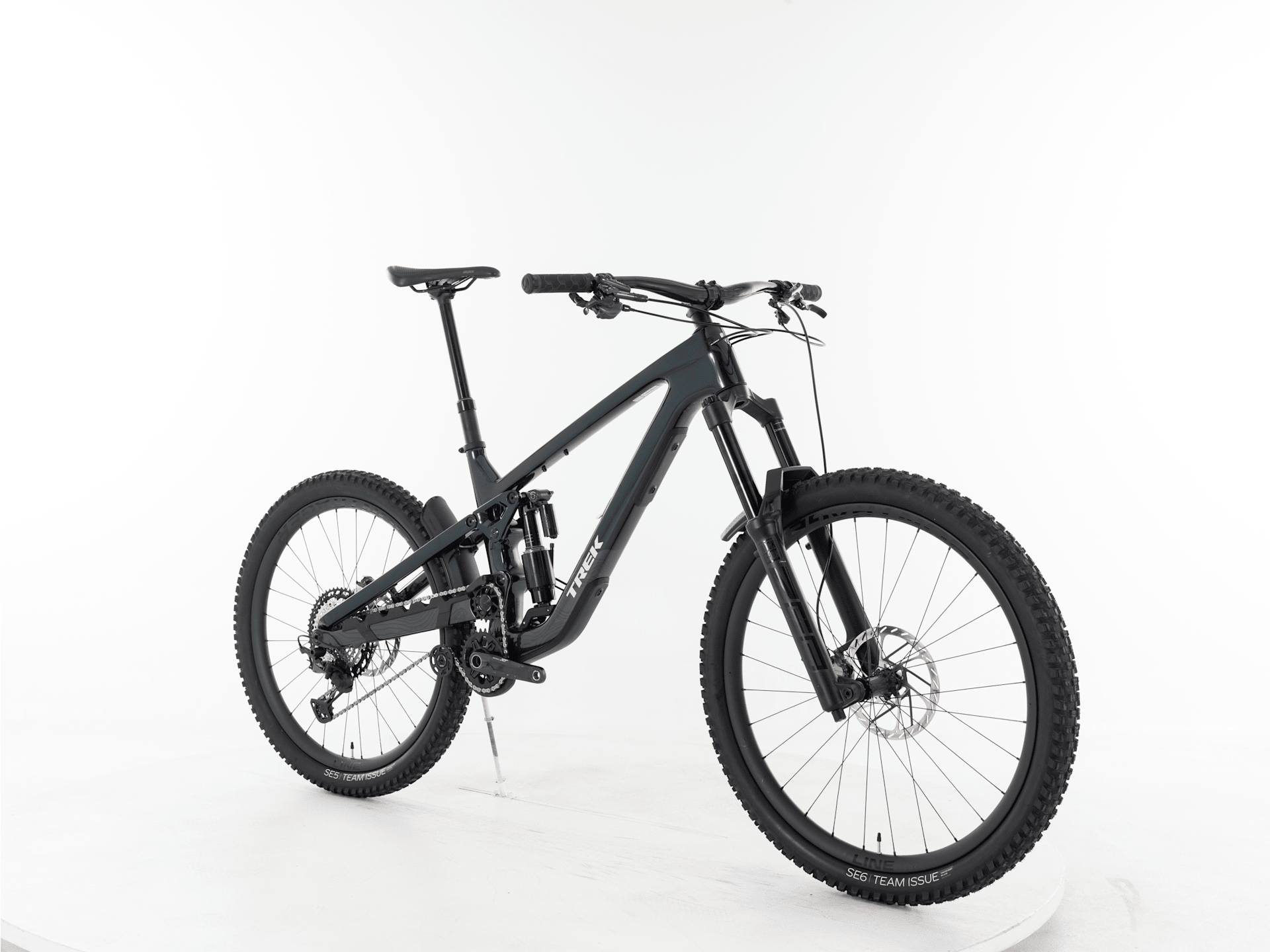 Slash 9.8 XT Gen 6 - 2024, Large