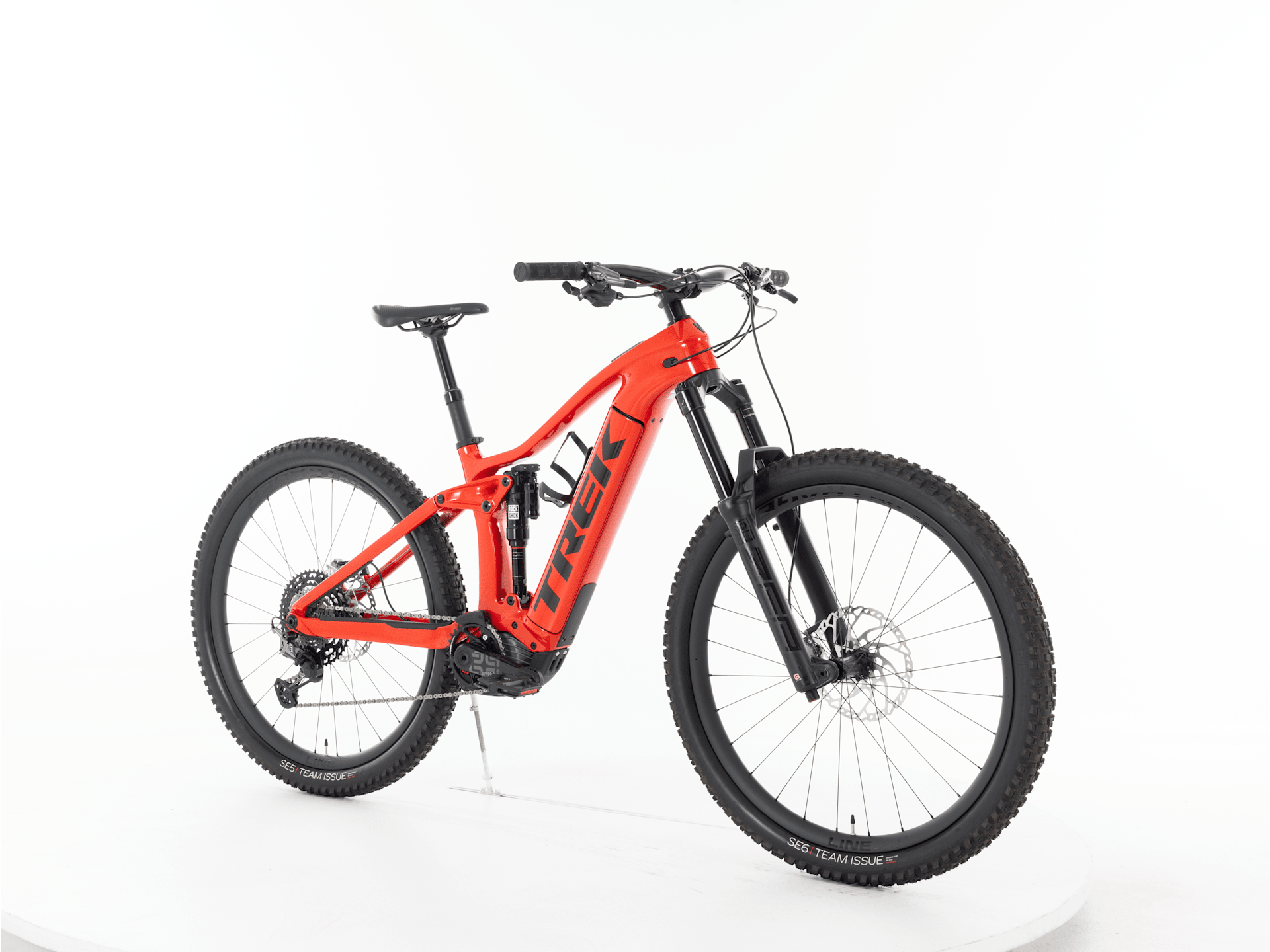 Rail 9.9 CXR Gen 4 - 2024, Small