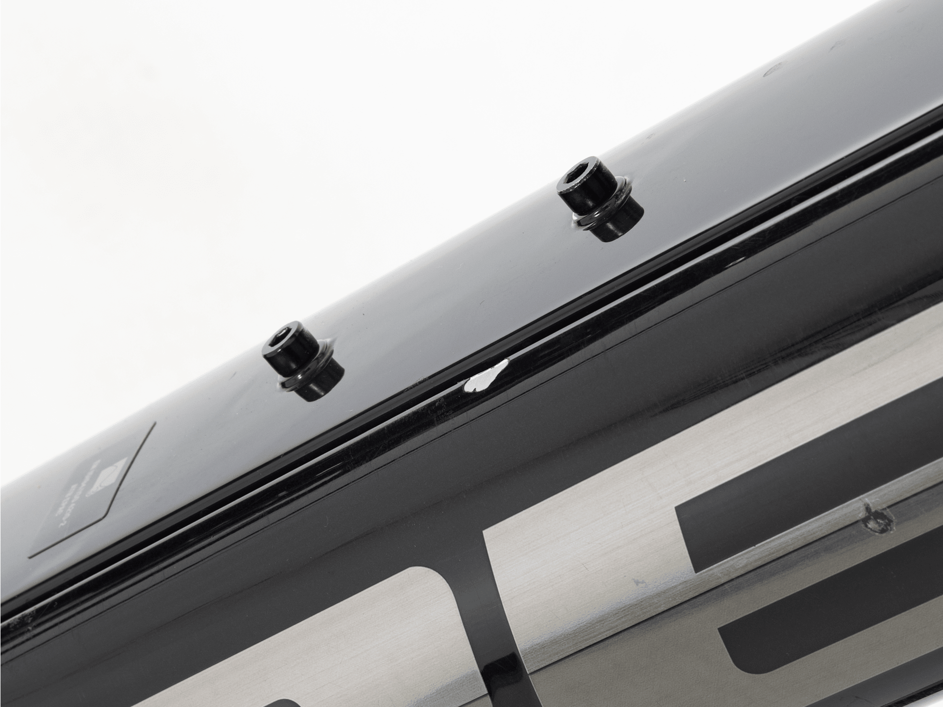 Rail 9.9 CXR Gen 4 - 2024, Large