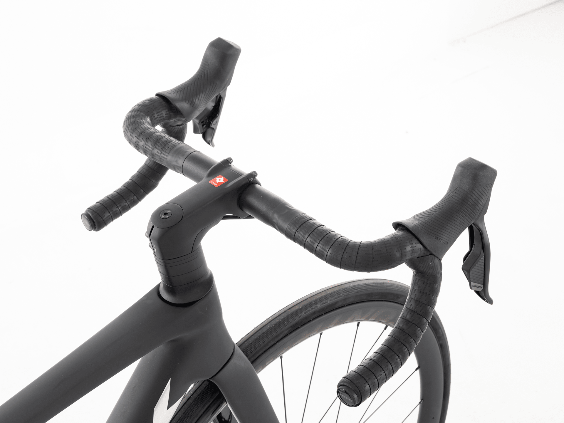 Madone SL 6 AXS Gen 8 - 2025