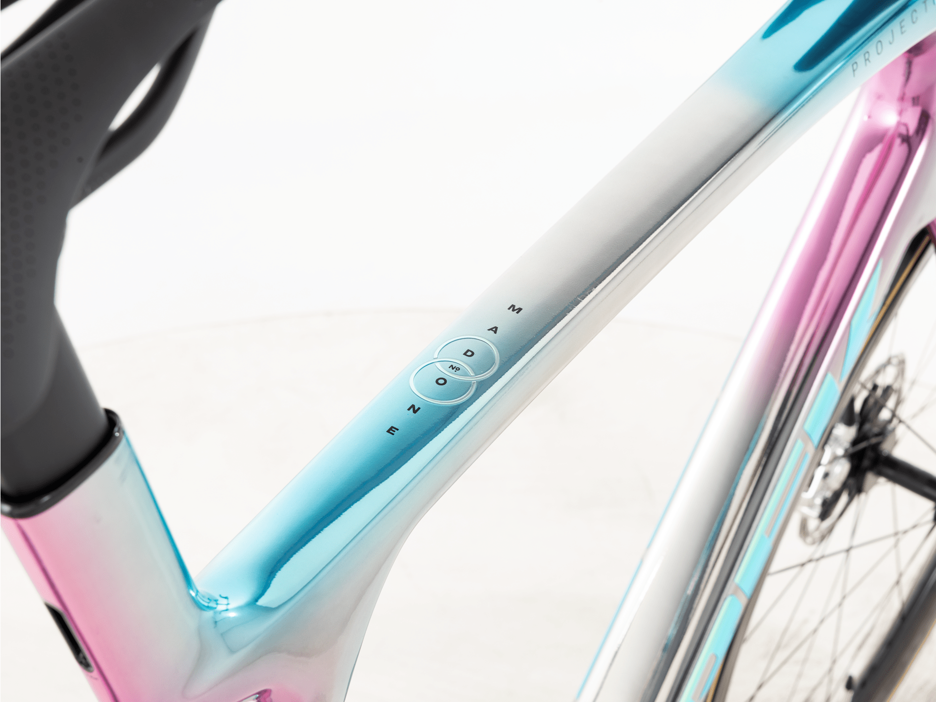 Madone SLR 9 AXS Gen 8 - 2025, X-Large