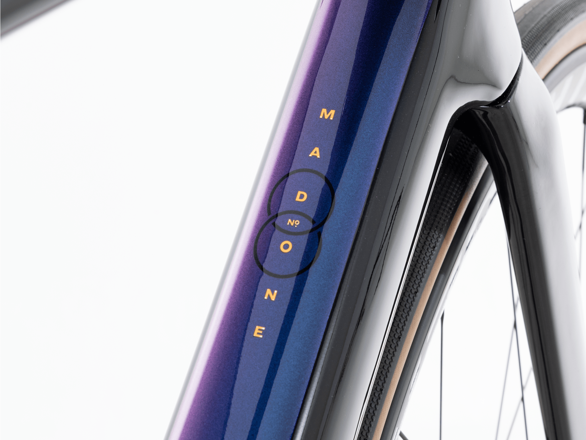 Madone SL 6 AXS Gen 8 - 2025, Medium/Large