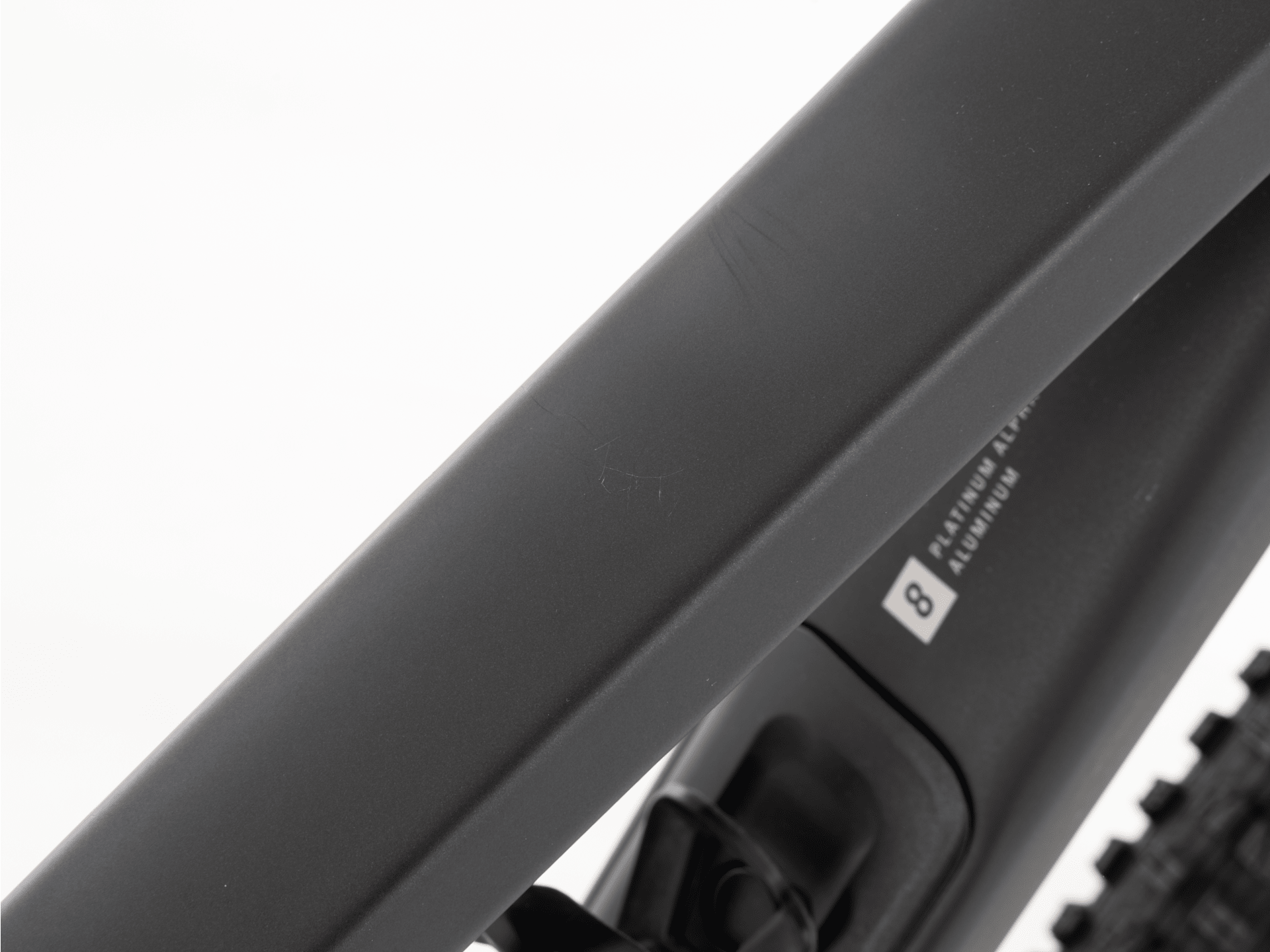 Slash 8 Gen 6 - 2026, Medium