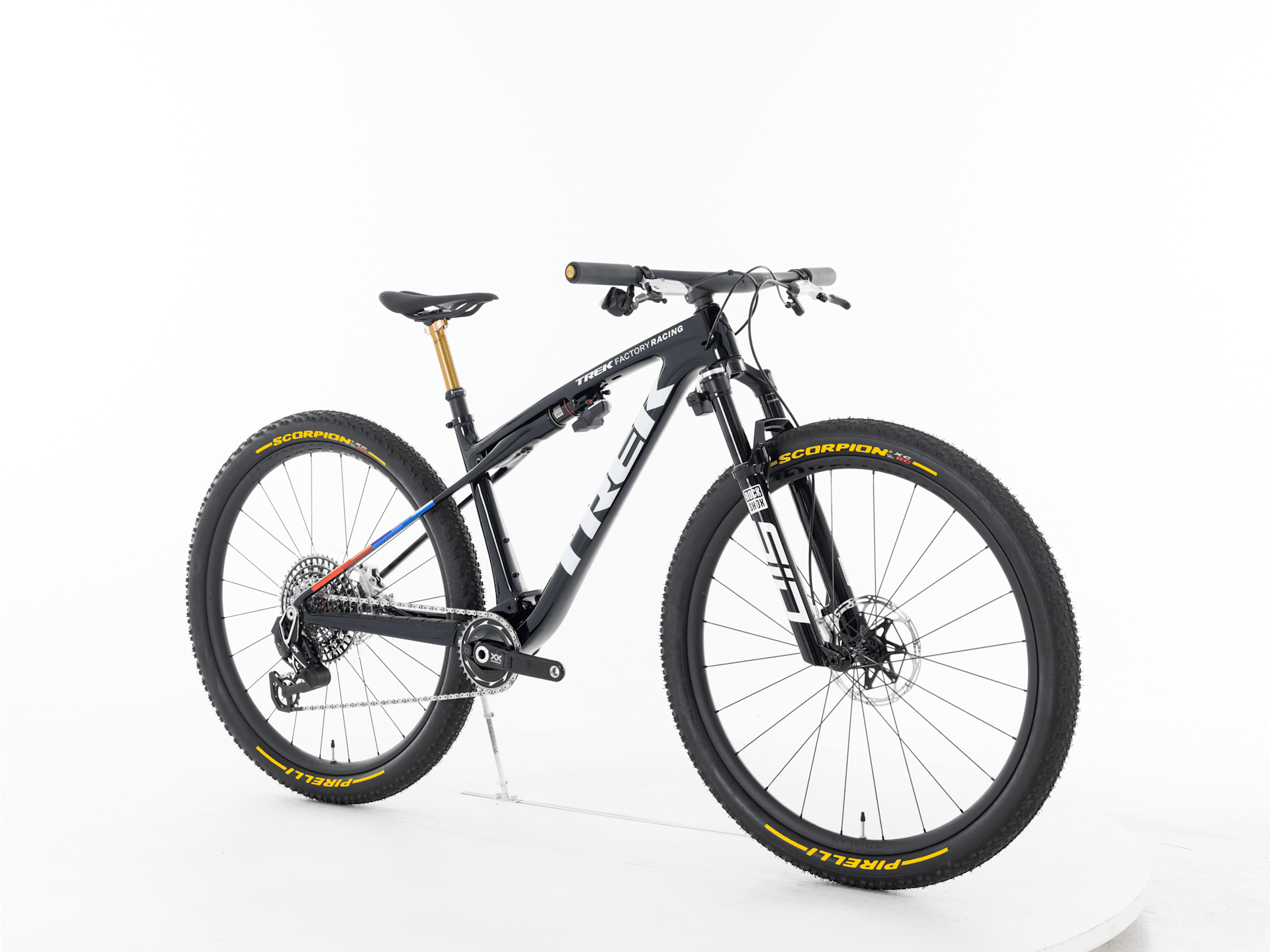 Supercaliber SLR 9.9 XX Flight Attendant Gen 2 - 2026, Medium