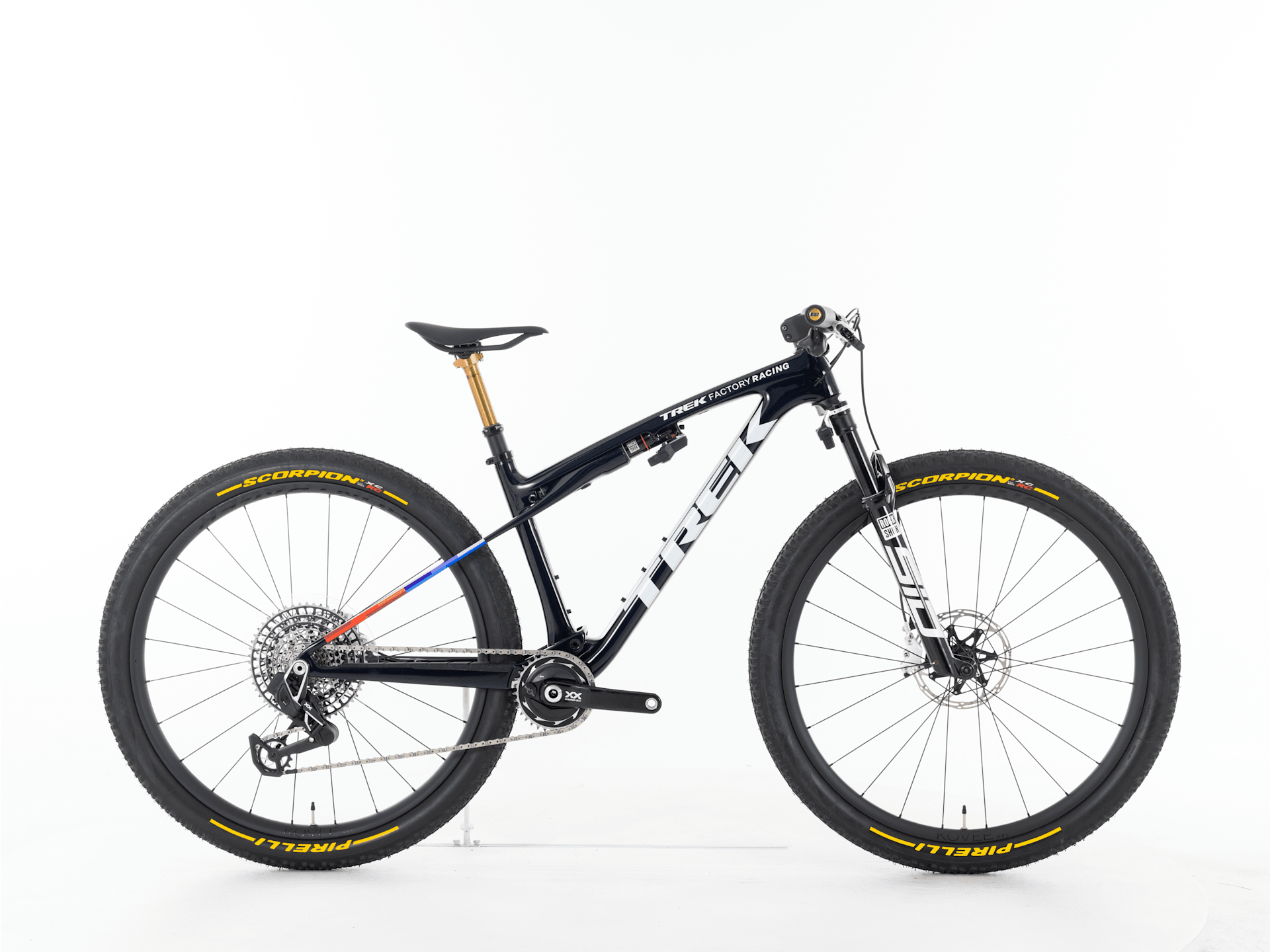 Supercaliber SLR 9.9 XX Flight Attendant Gen 2 - 2026, Medium