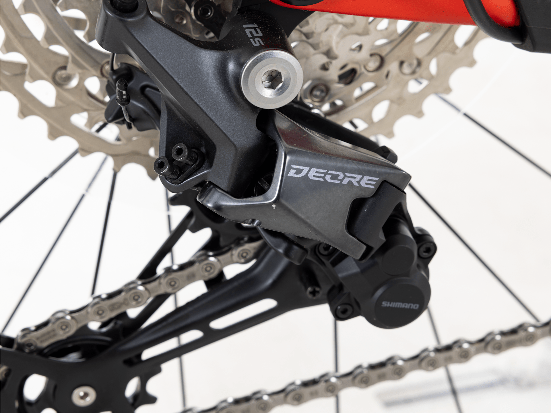 Roscoe 8 Gen 4 - 2026, Medium