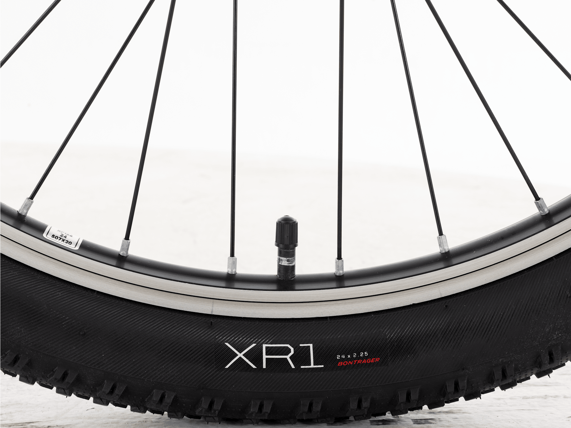 Precaliber 24" Suspension - 2027