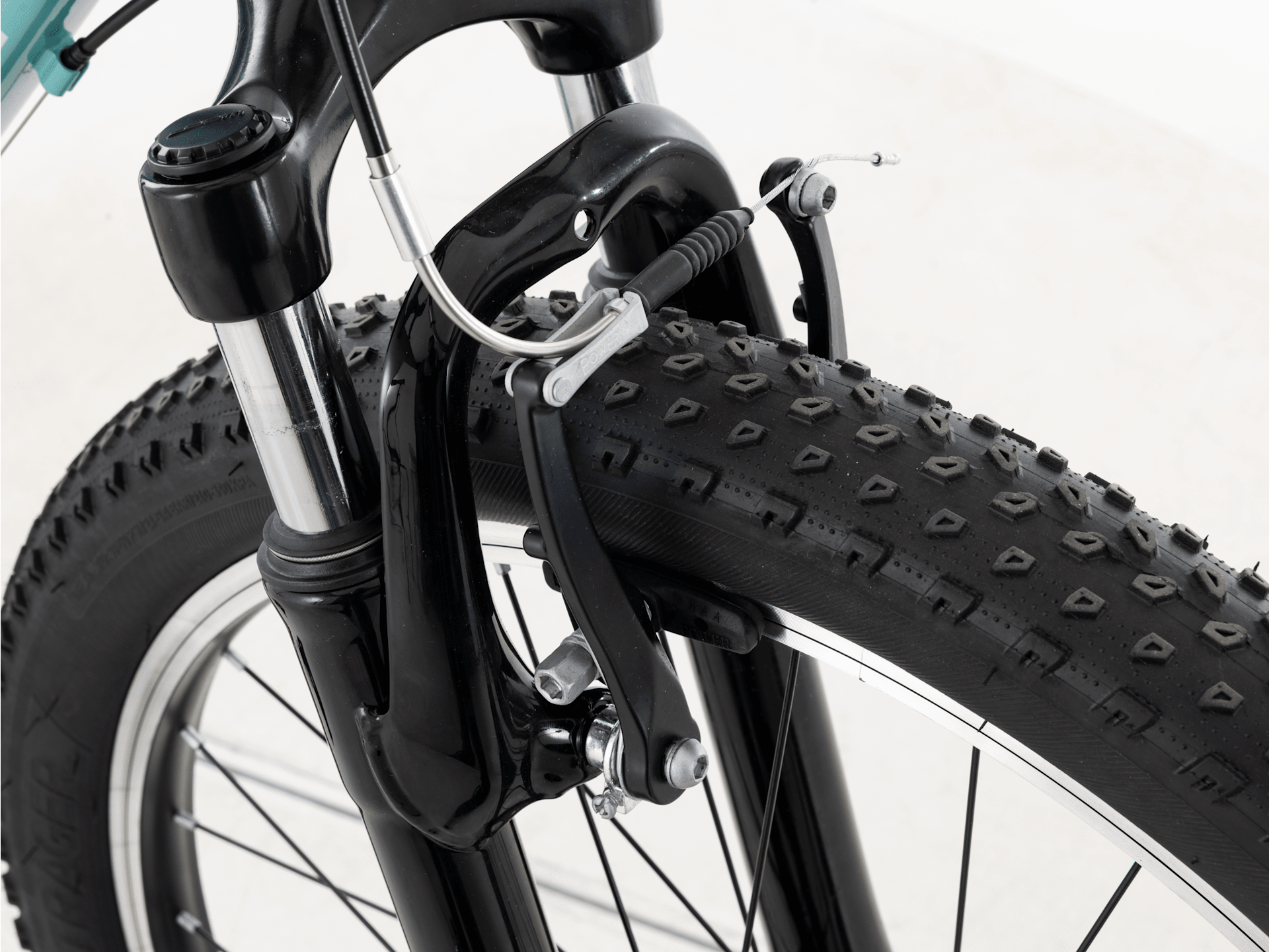 Precaliber 24" Suspension - 2027