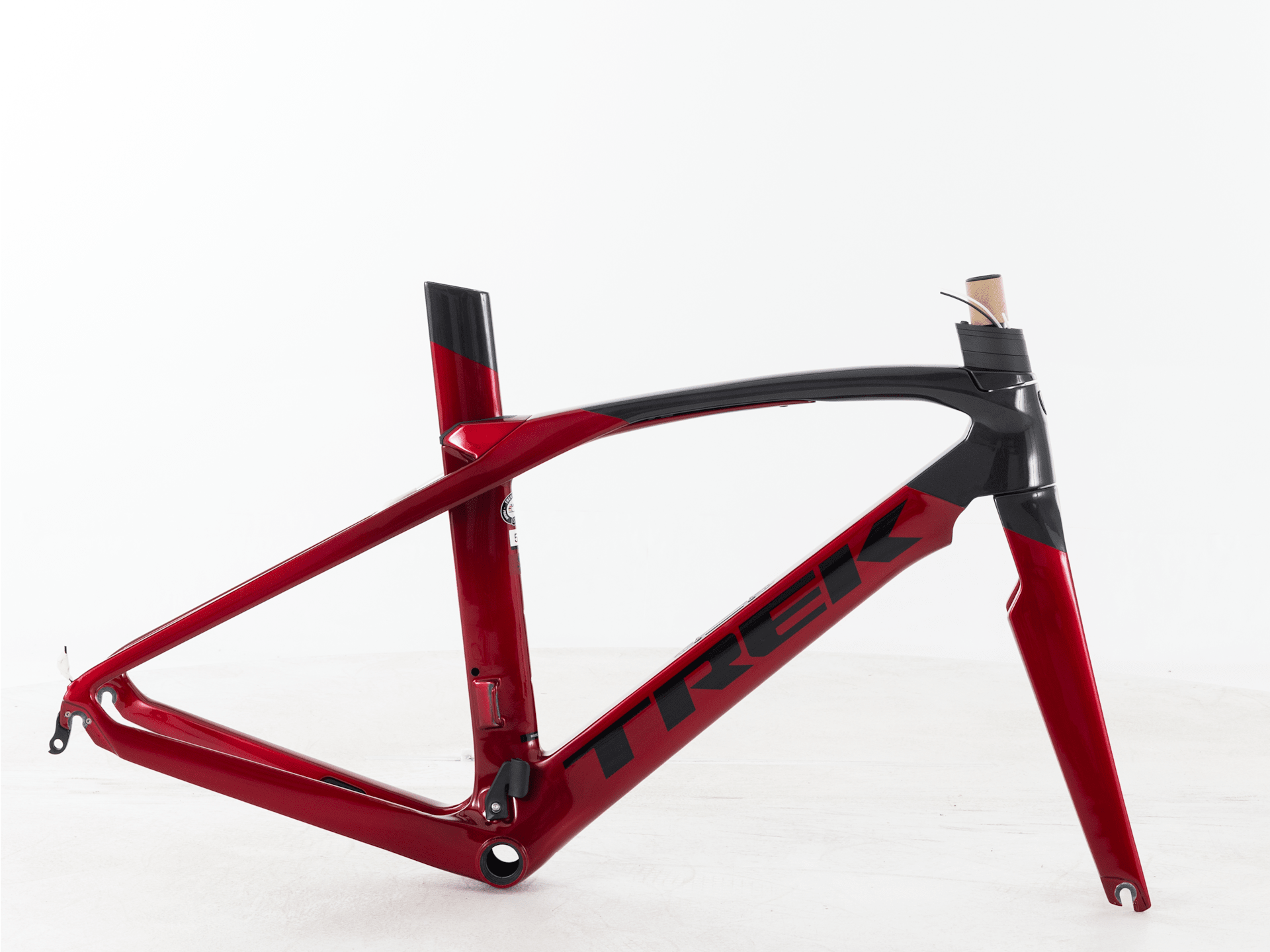 Madone SLR Gen 6 BB90 Rim Frameset - 2024