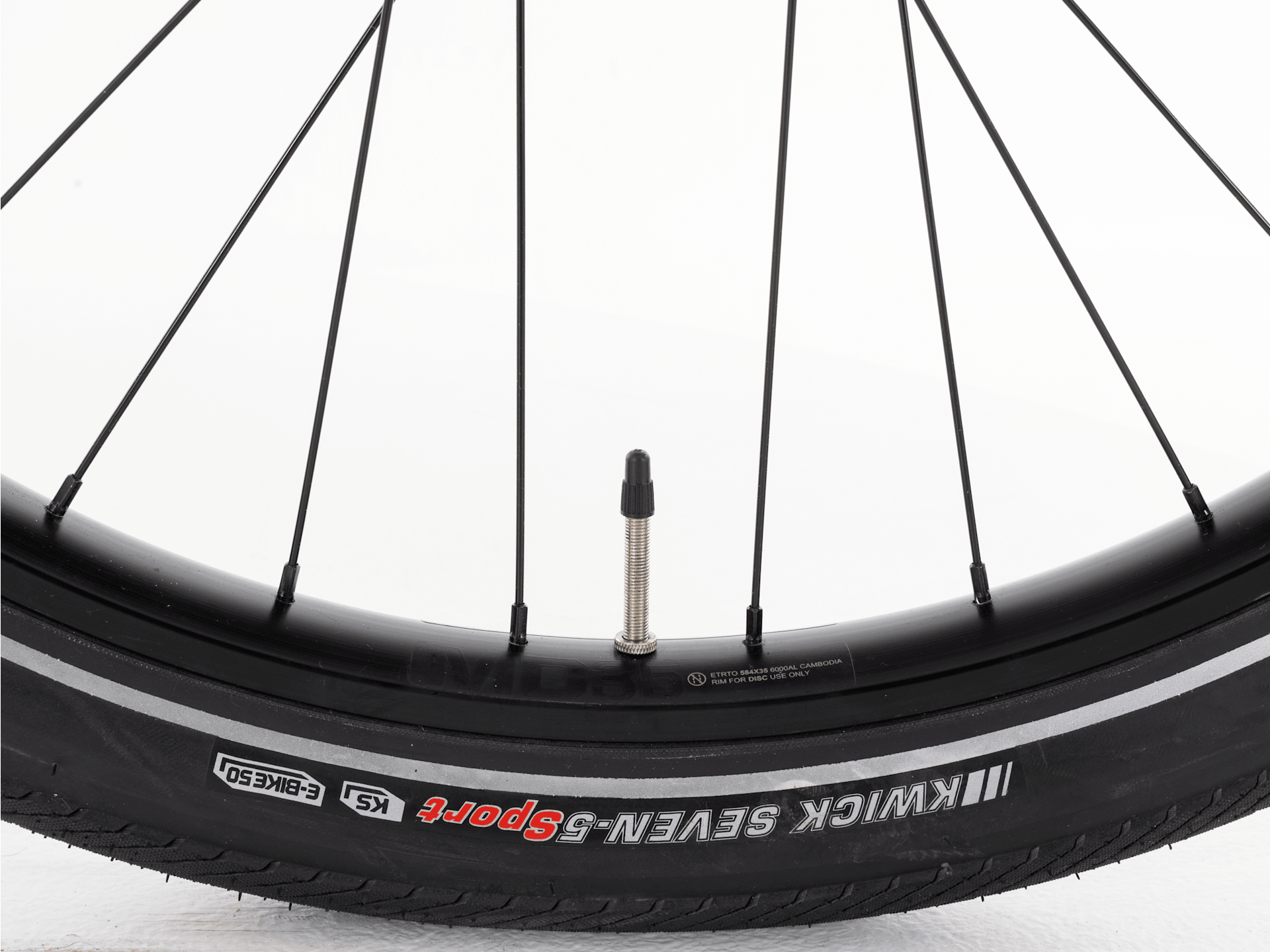 Allant+ 7 - 2023, Medium