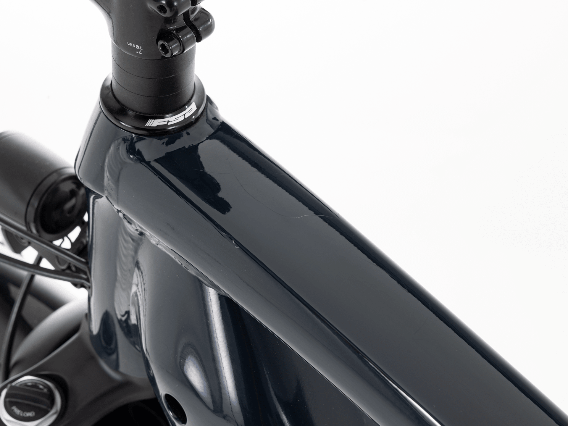 Allant+ 7 - 2023, Medium