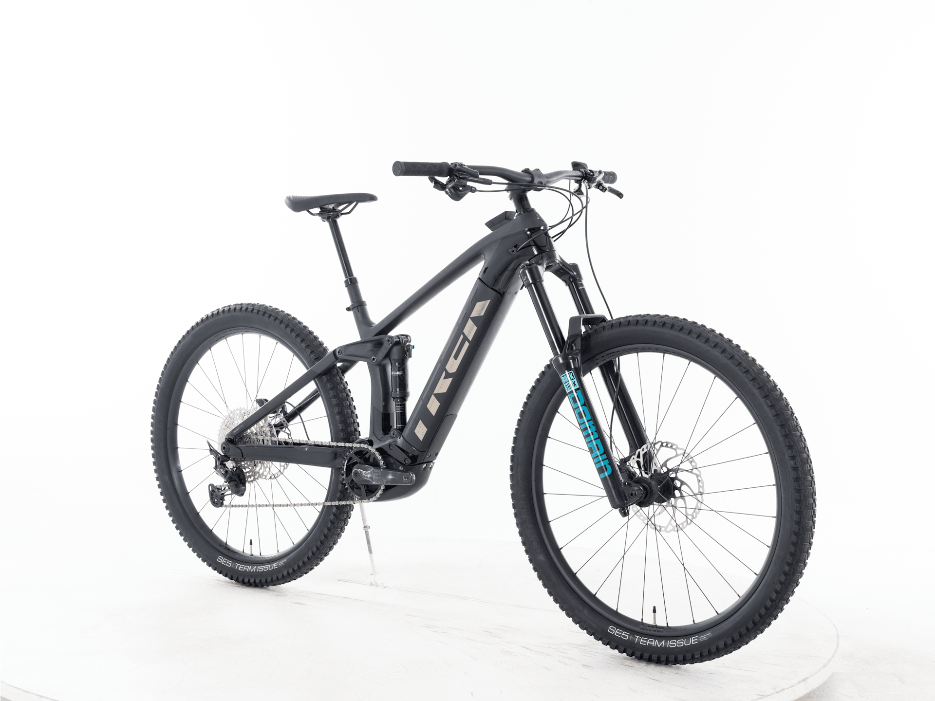 Rail 9.7 Gen 2 - 2022, Medium