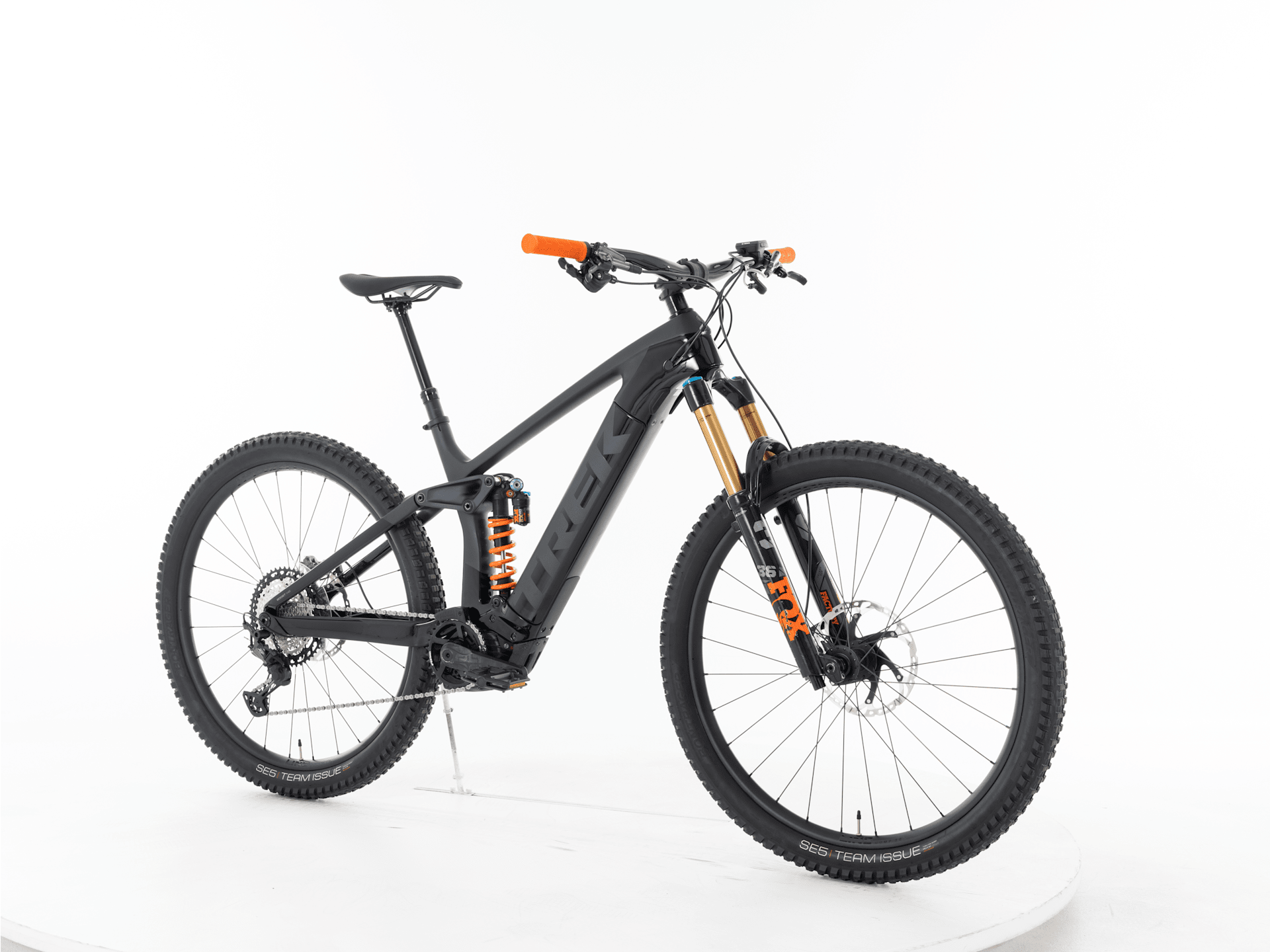 Rail 9.8 XT - 2021, Large