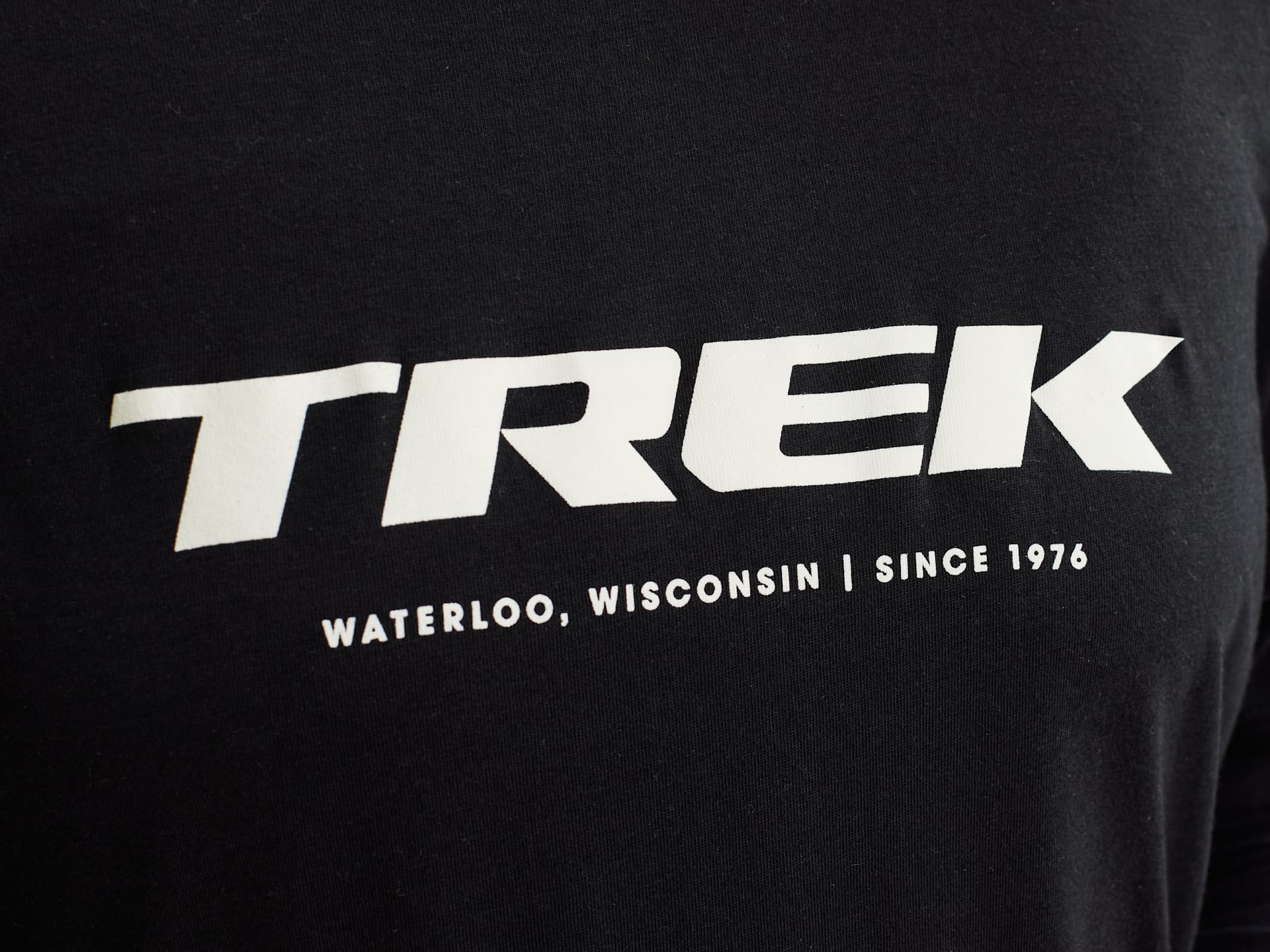 Trek Logo 1976 T-Shirt