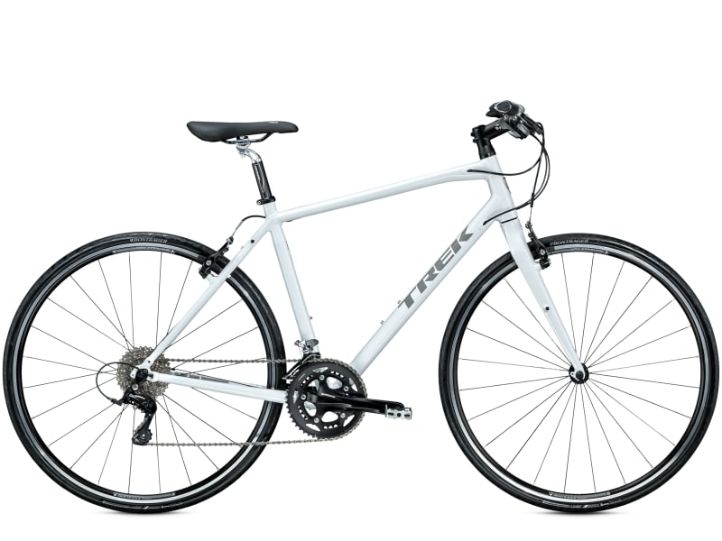 クロスバイク TREK 7.5FX 幅広く 17.5インチ（444mm）ホワイト