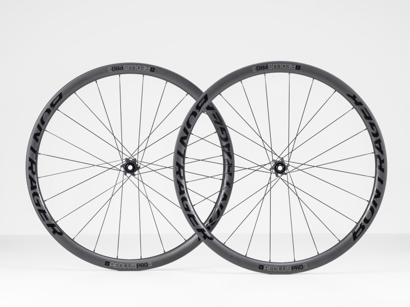 Bontrager Aeolus Pro 3 TLR Disc Road Wheel Trek Bikes CA