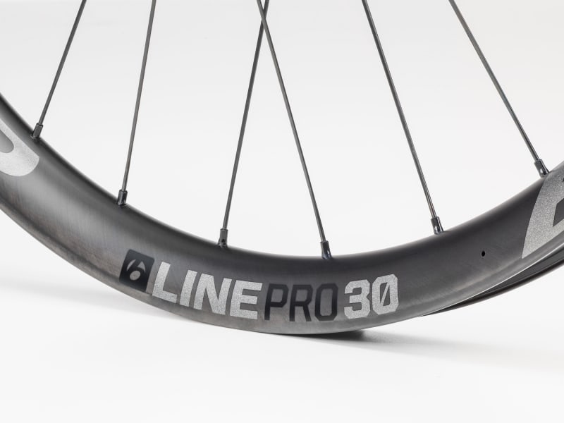 Bontrager line pro 30 27.5 deals