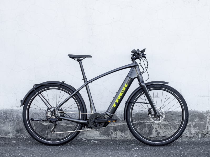 Trek super commuter+ 9 deals 2018 electric hybrid bike