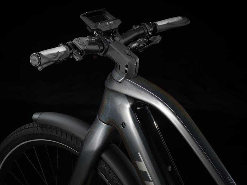 Trek allant+ 9.9 stagger top