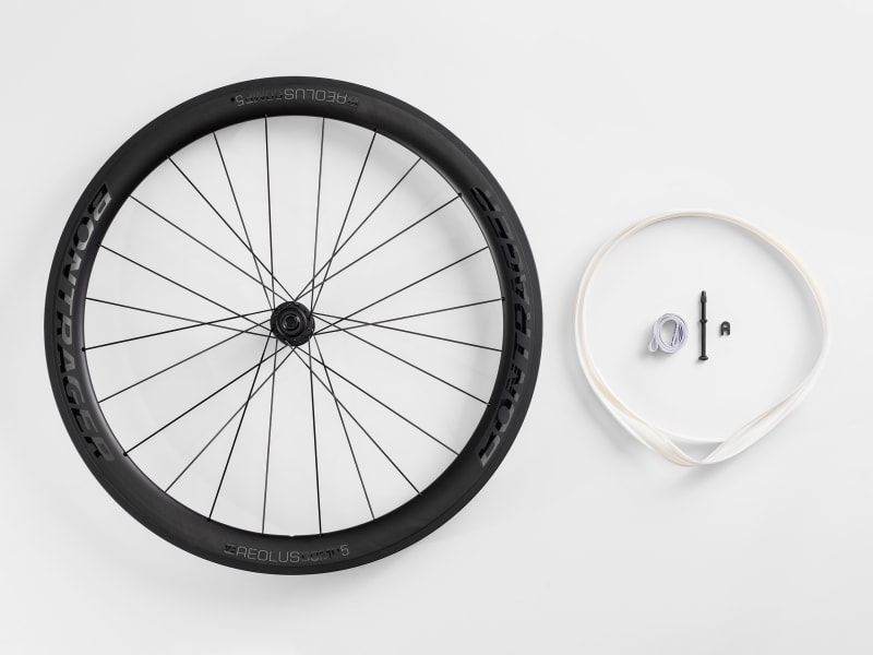 Bontrager aeolus pro 5 tlr cheap clincher wheelset